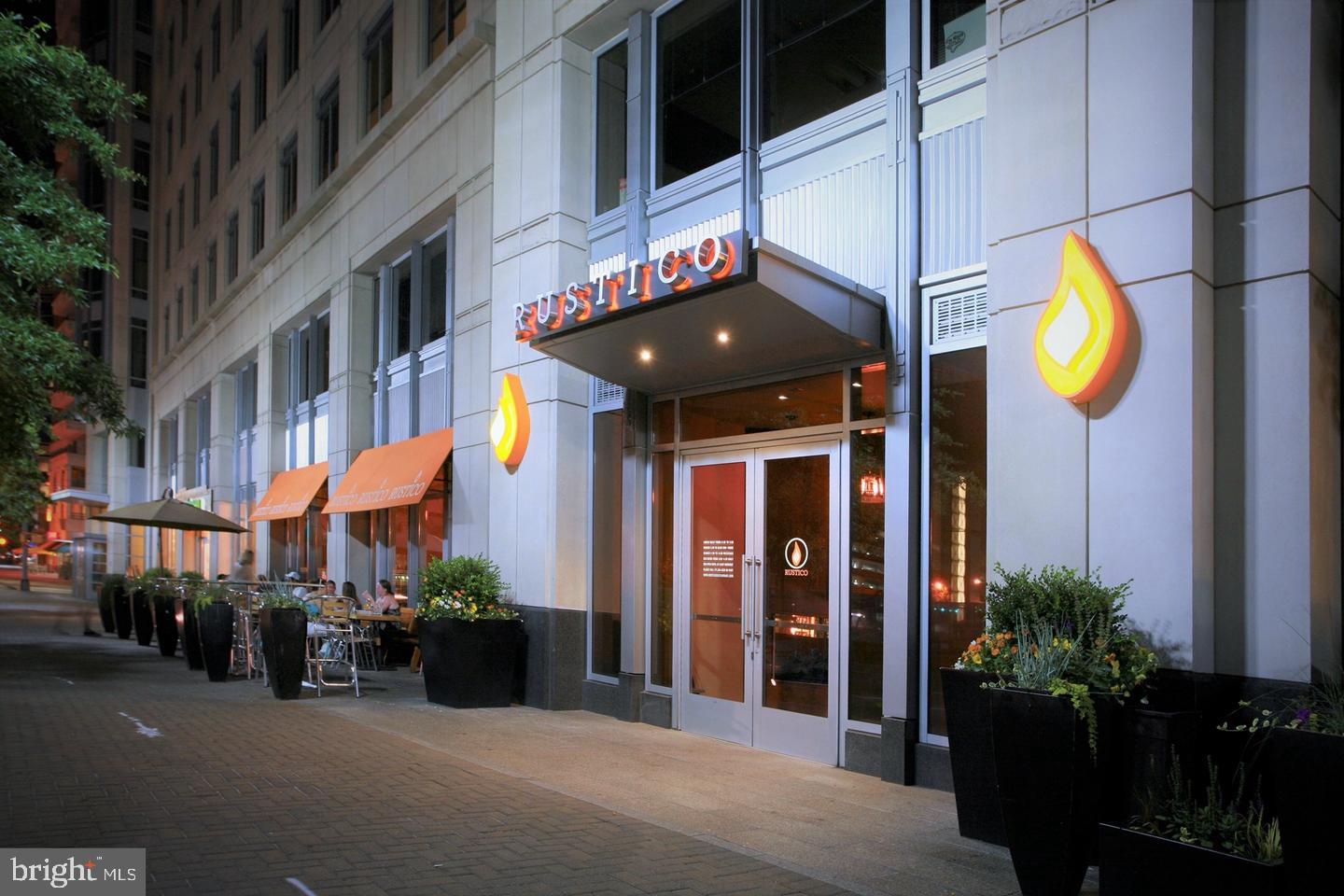 RESIDENCES AT LIBERTY CENTER - Residential Lease