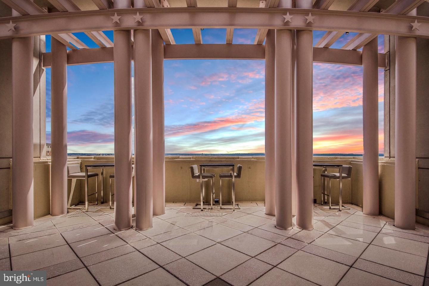 RESIDENCES AT LIBERTY CENTER - Residential Lease