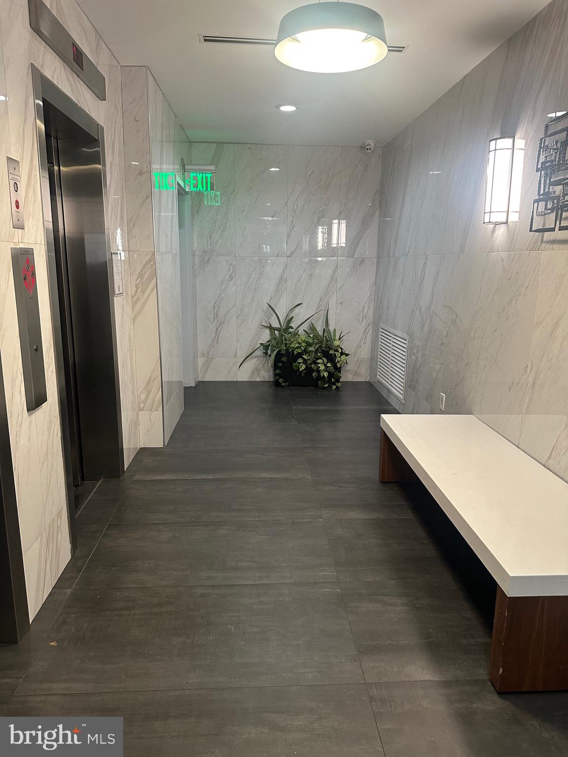 2101 CHESTNUT STREET 17 424