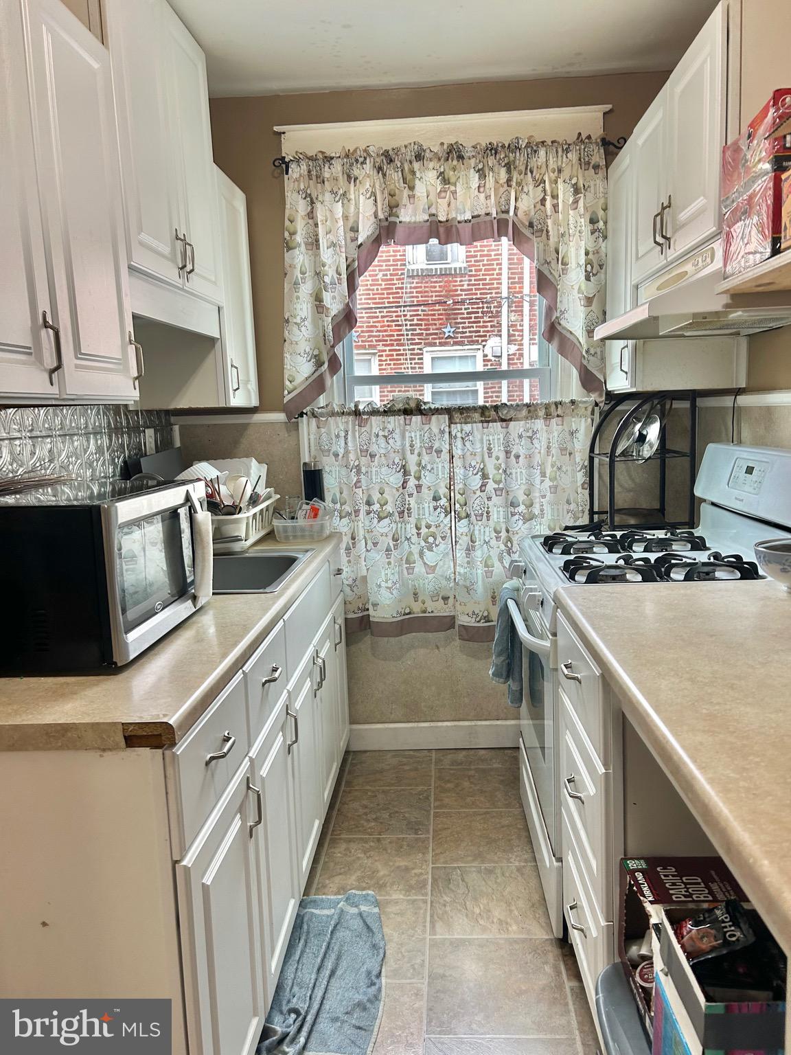 MAYFAIR - Residential