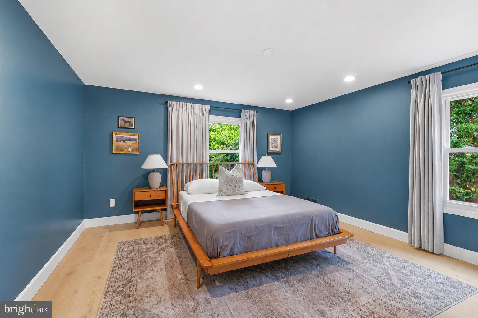 FOX HILLS - Residential
