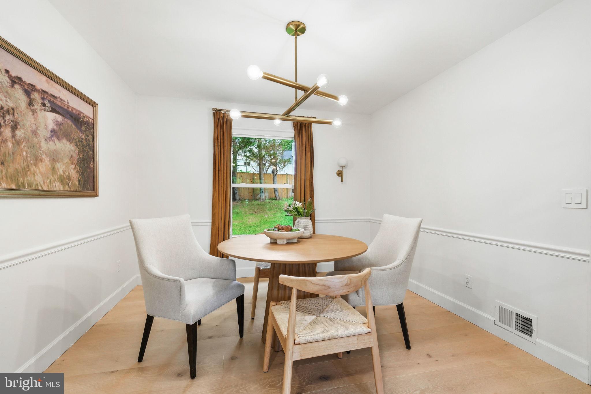 FOX HILLS - Residential