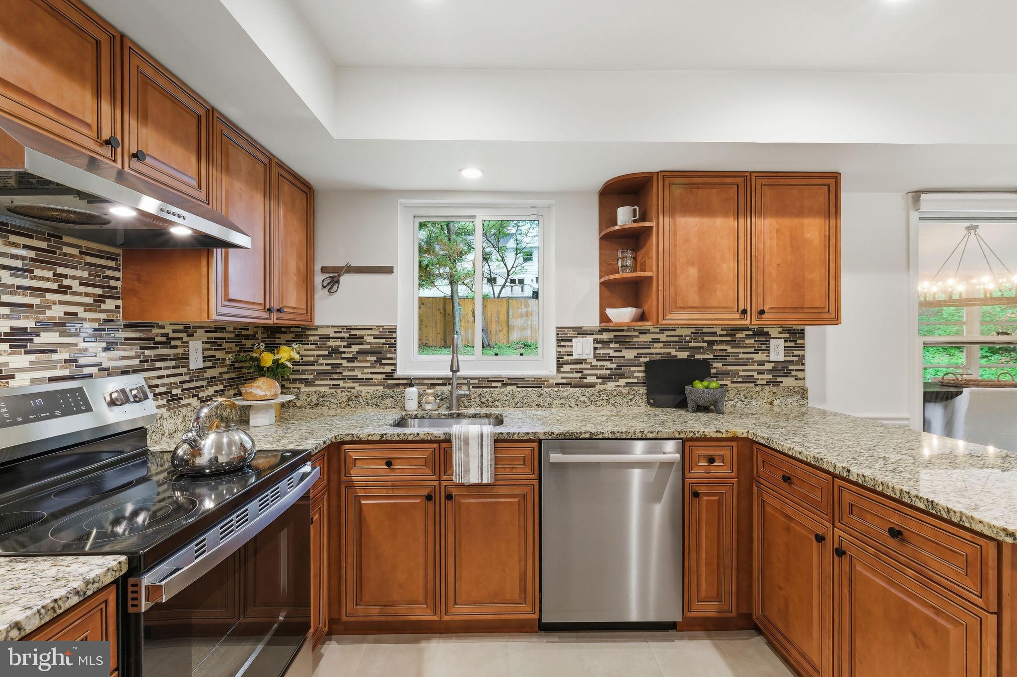 FOX HILLS - Residential