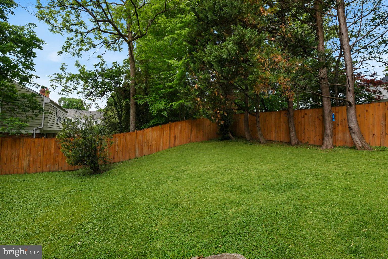 FOX HILLS - Residential
