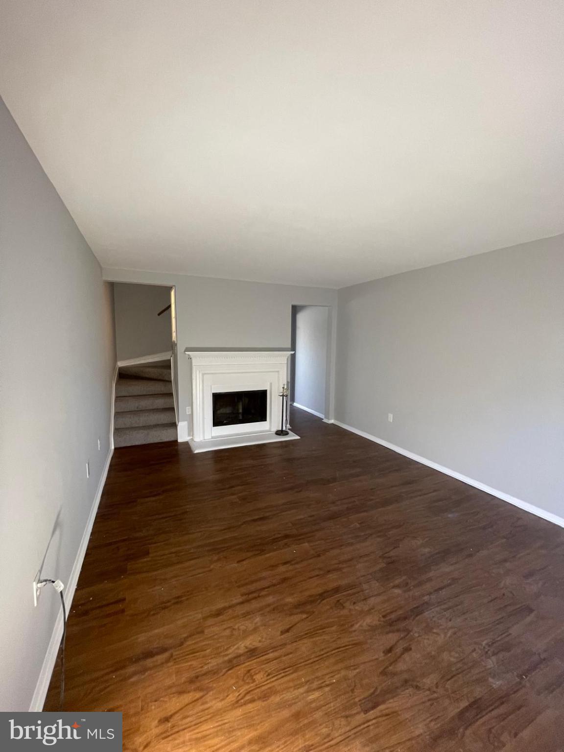 2824 CHABLIS CIRCLE 7