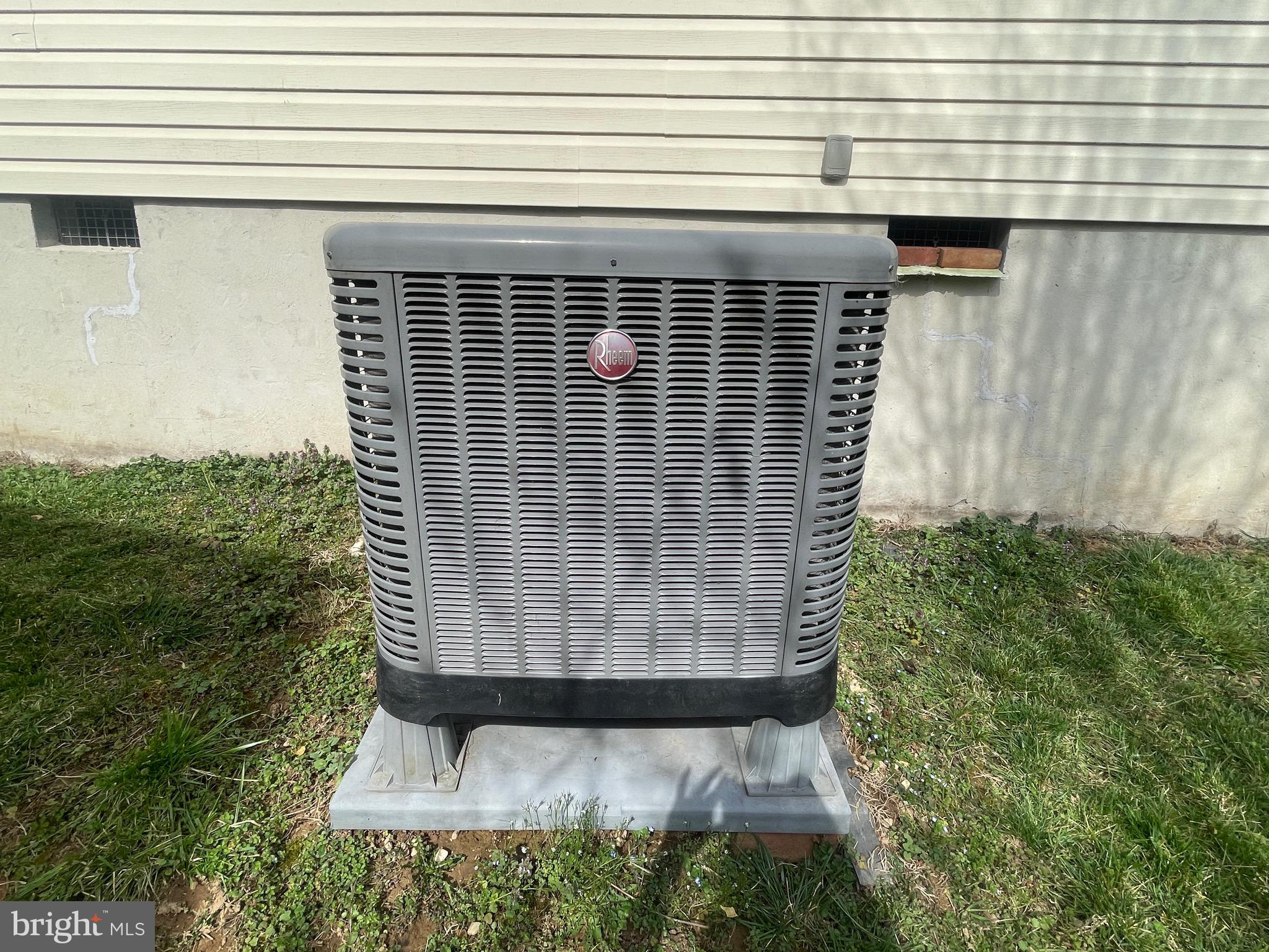 CAVE QUARTER ESTATES - Residential