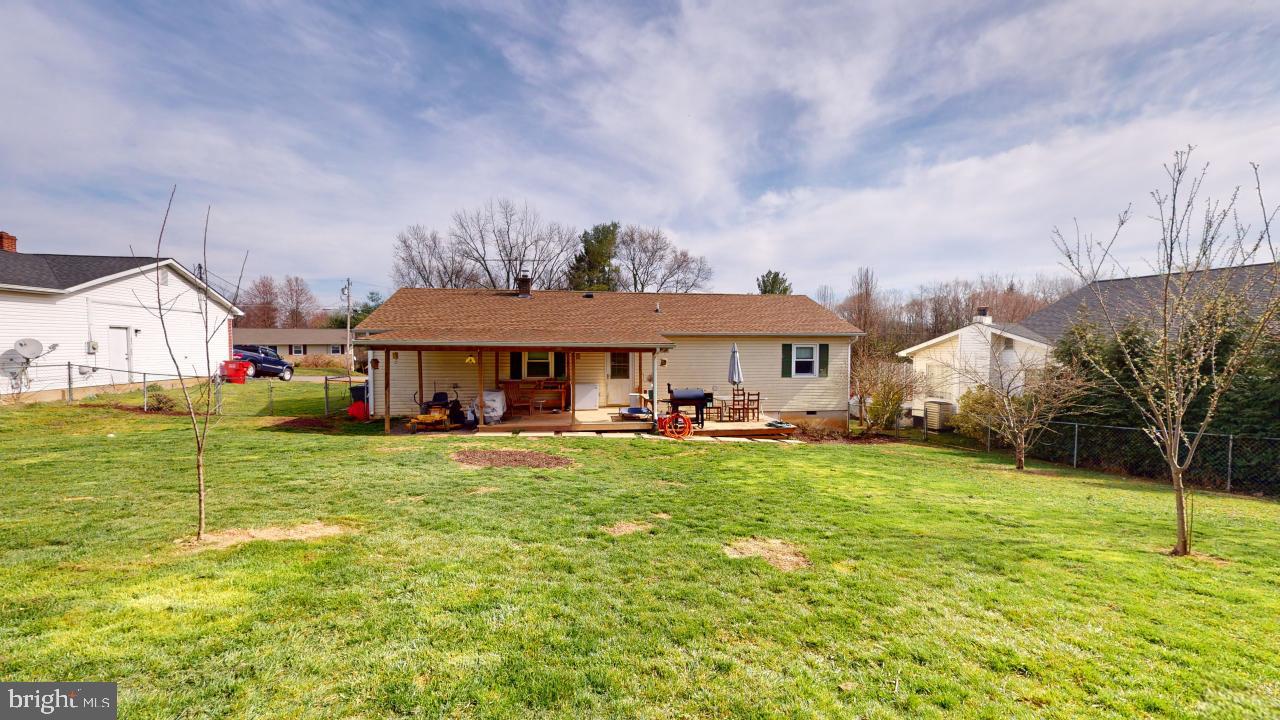 CAVE QUARTER ESTATES - Residential