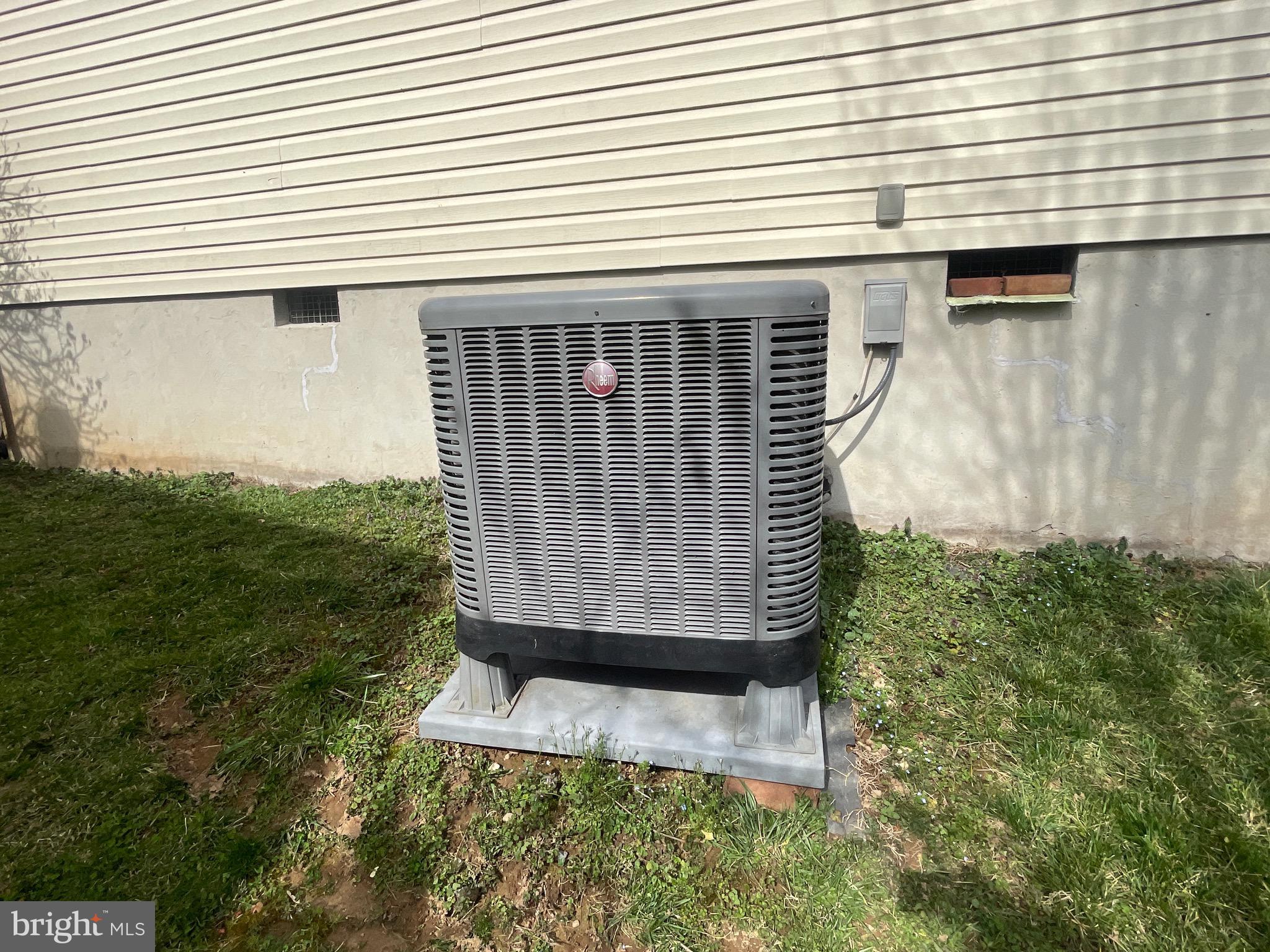 CAVE QUARTER ESTATES - Residential