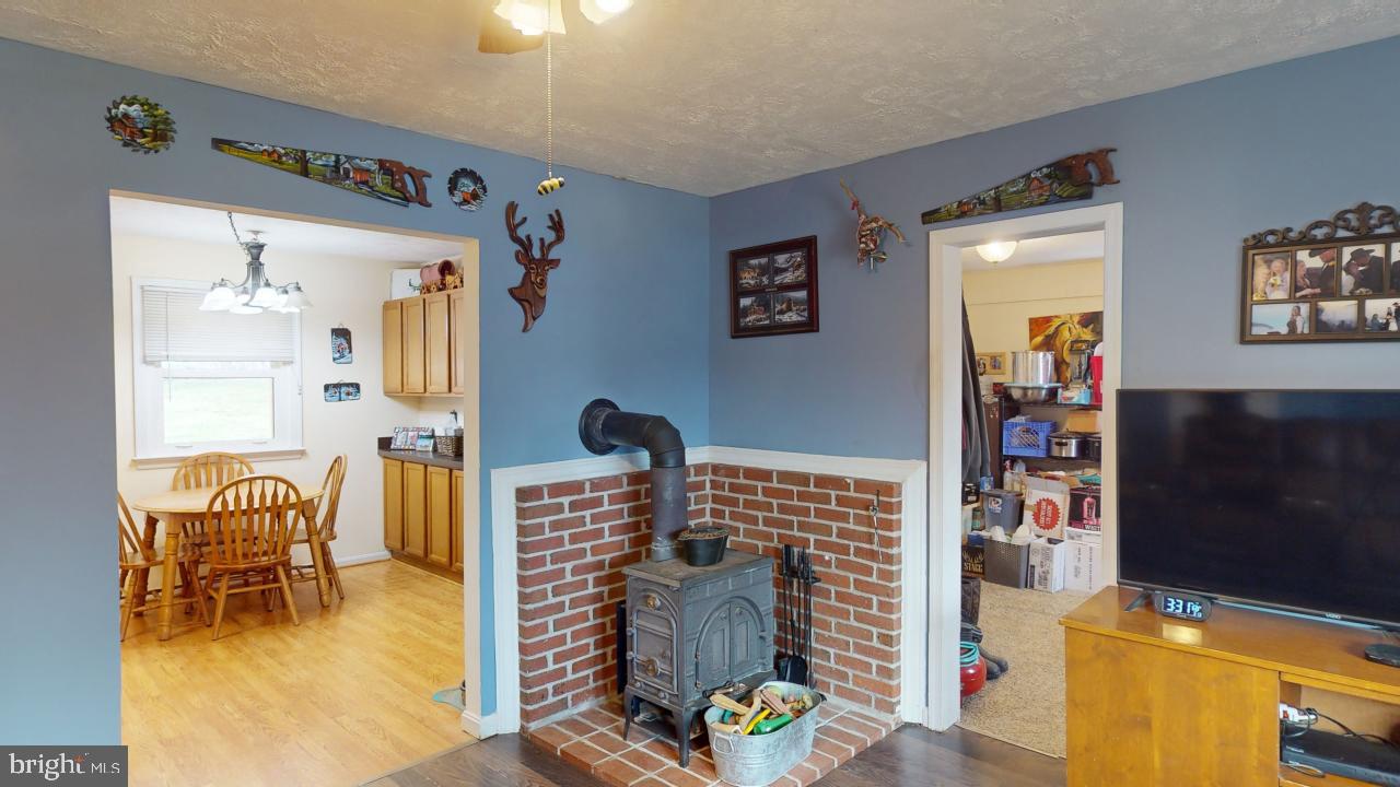 CAVE QUARTER ESTATES - Residential