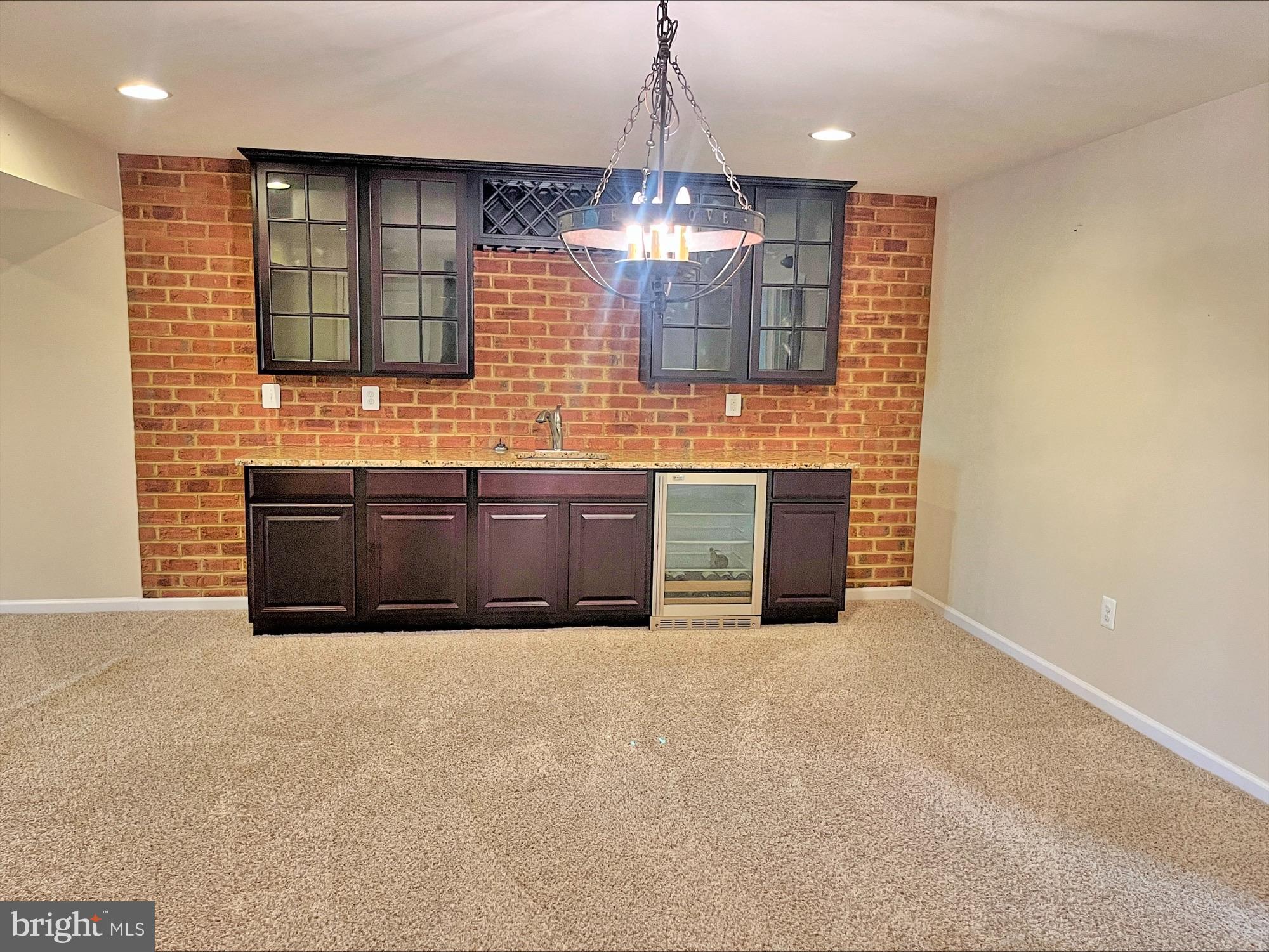 MAGNOLIA GREEN - Residential Lease