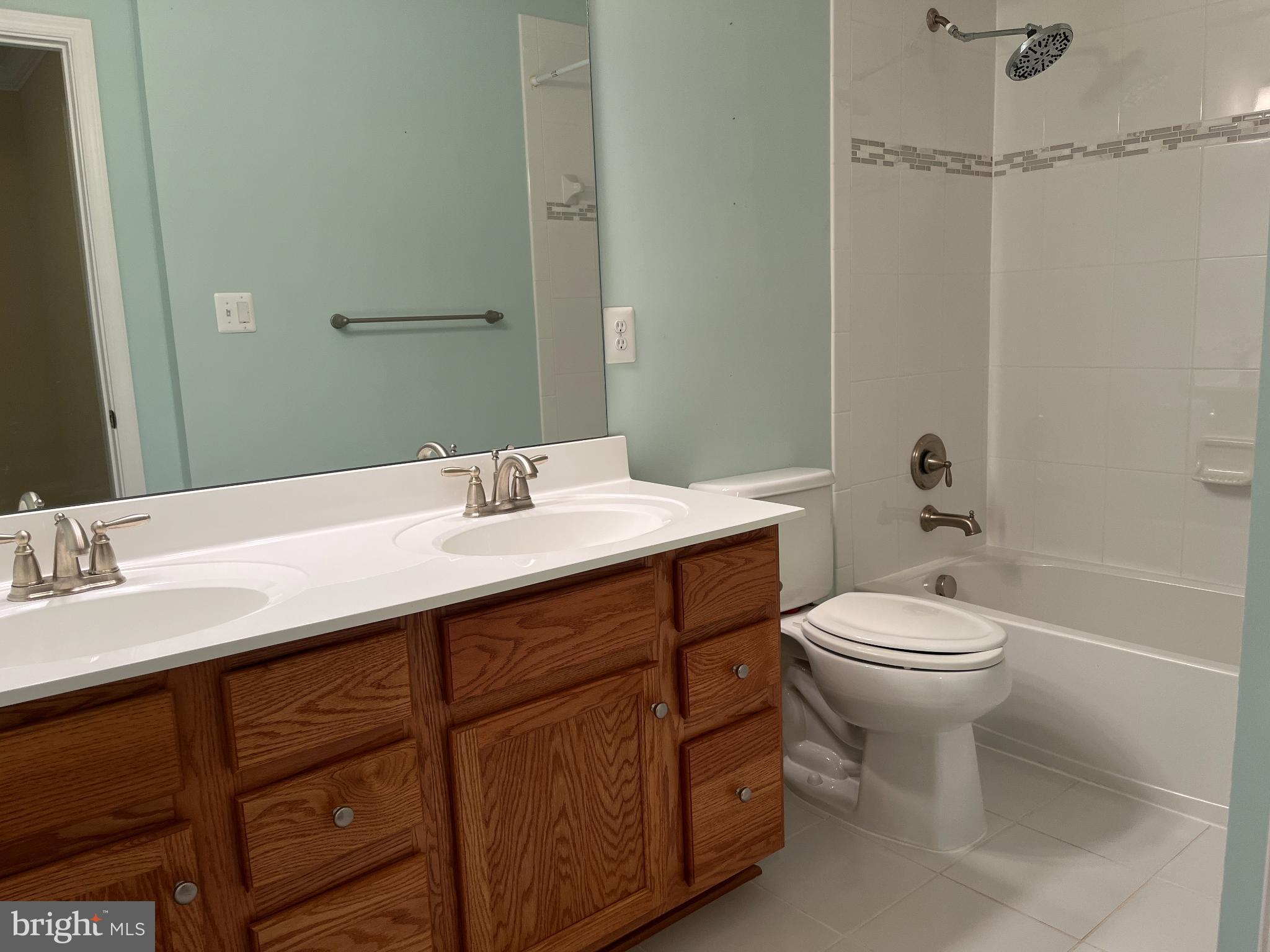 MAGNOLIA GREEN - Residential Lease