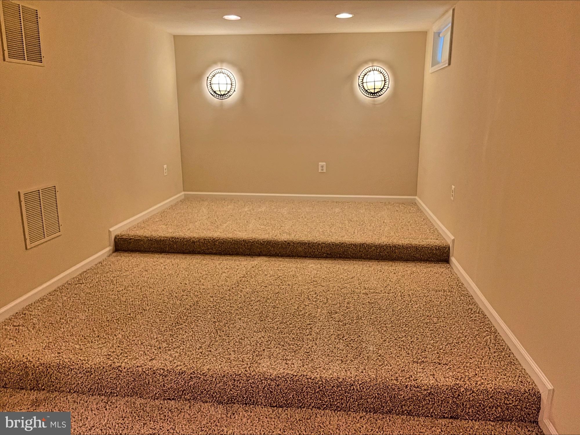 MAGNOLIA GREEN - Residential Lease