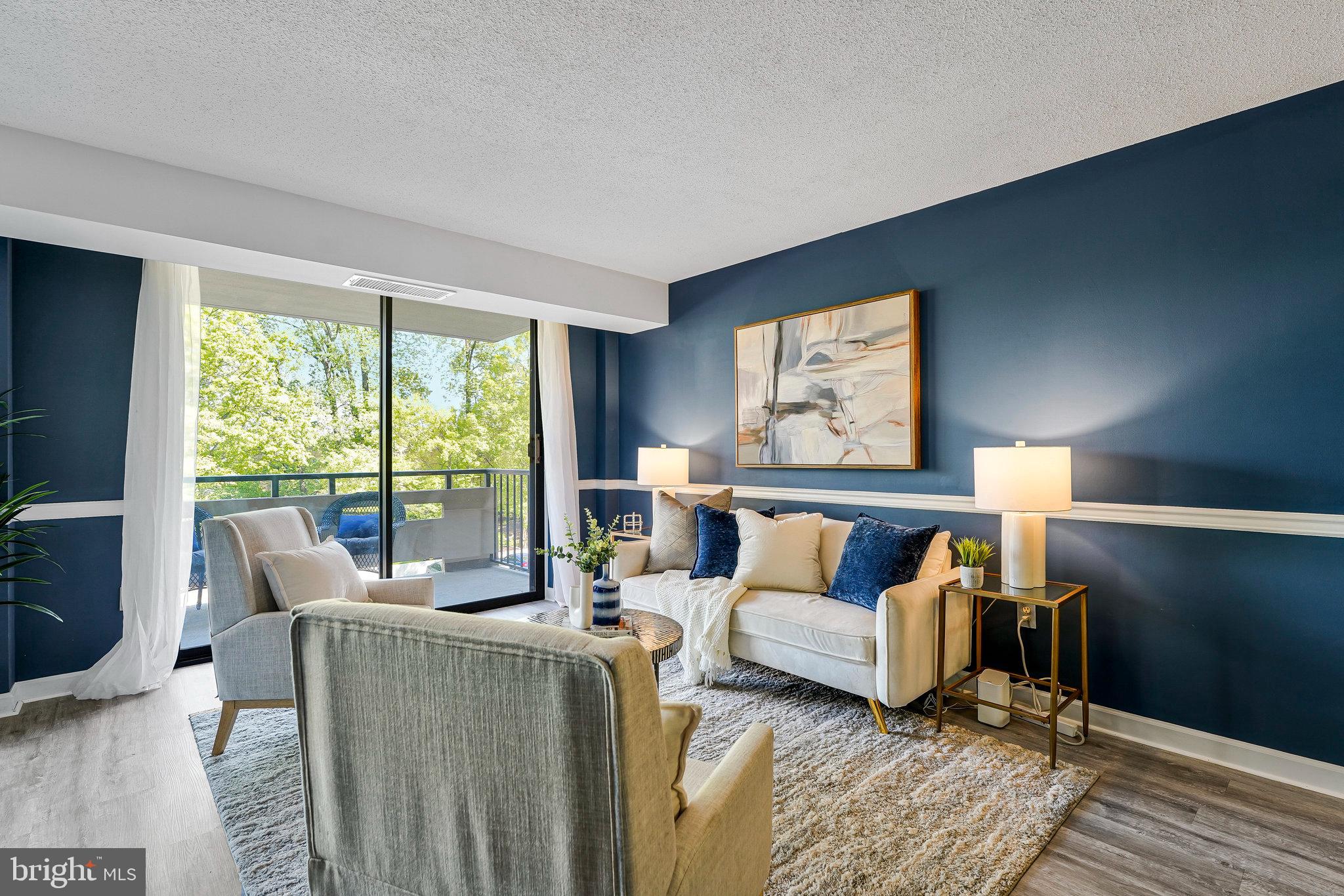 ENCORE OF MCLEAN - Residential