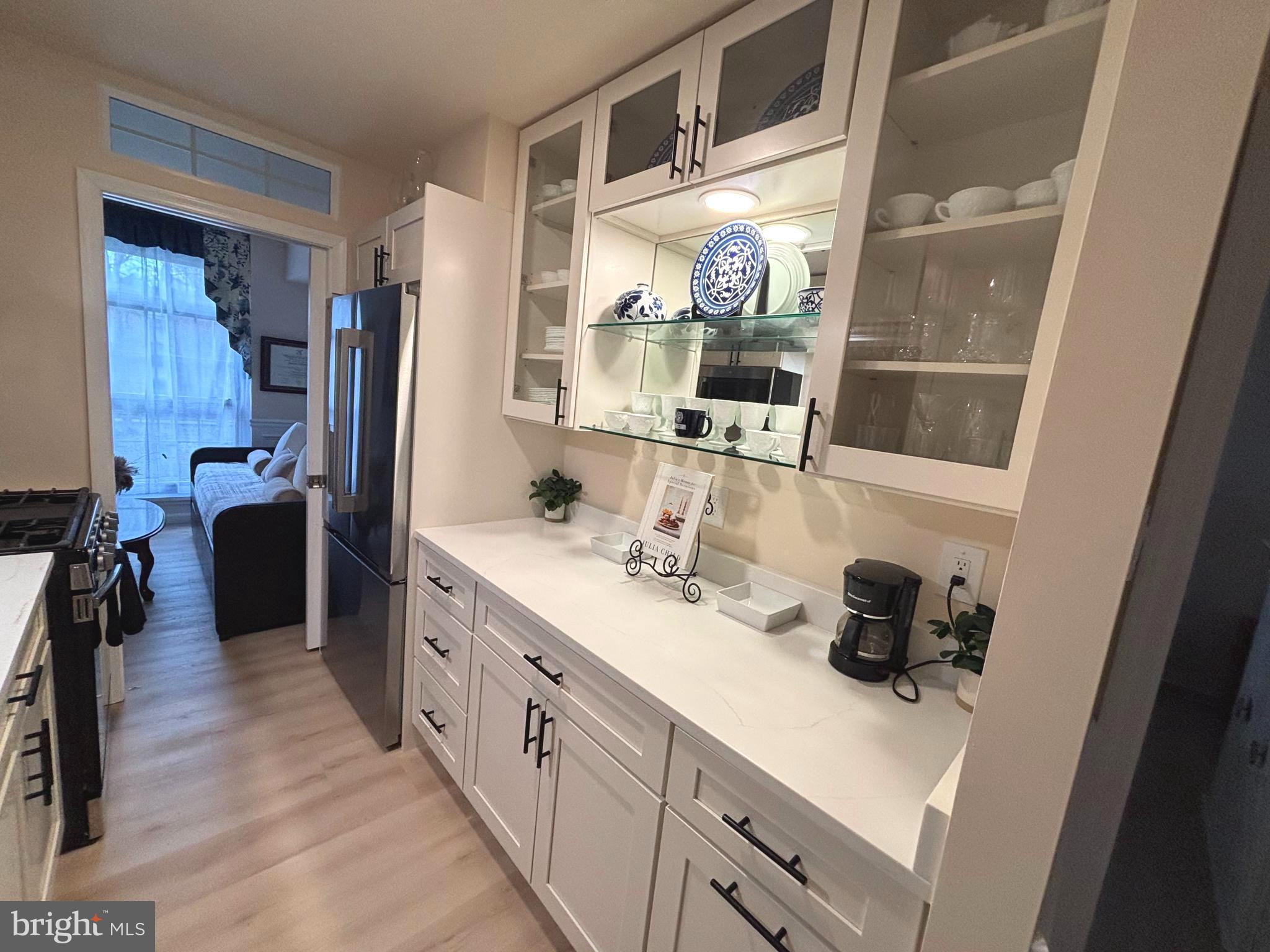 WOODBURN VILLAGE - Residential Lease