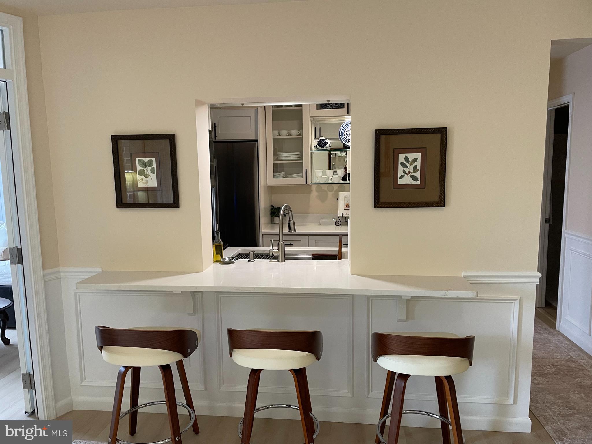 WOODBURN VILLAGE - Residential Lease