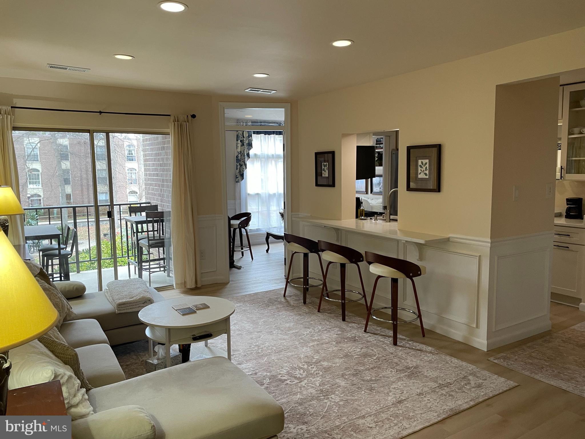 WOODBURN VILLAGE - Residential Lease