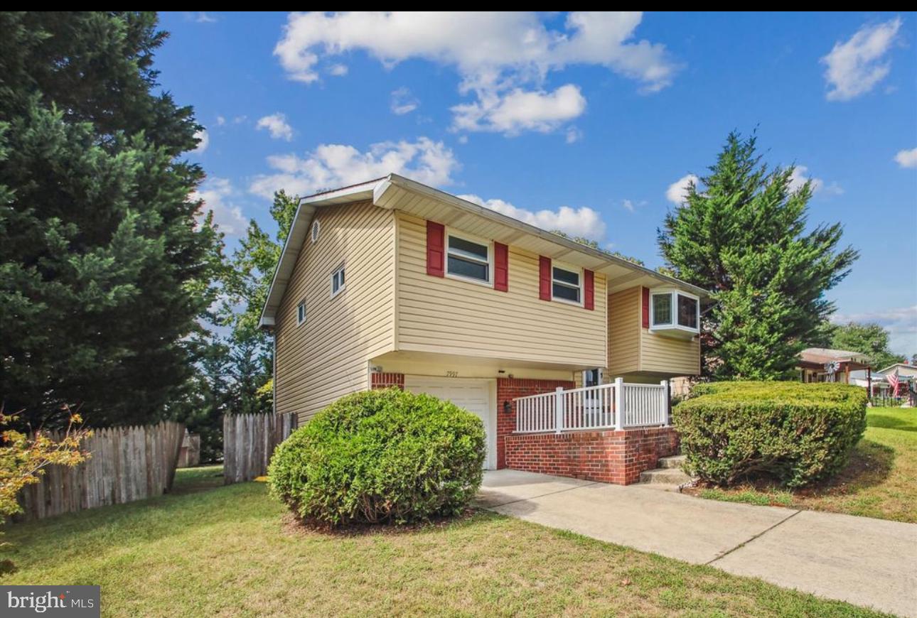 RIPPLING ESTATES - Residential Lease