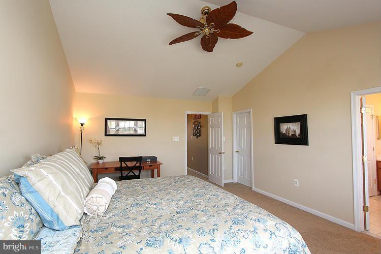 TAVISTOCK FARMS - Residential