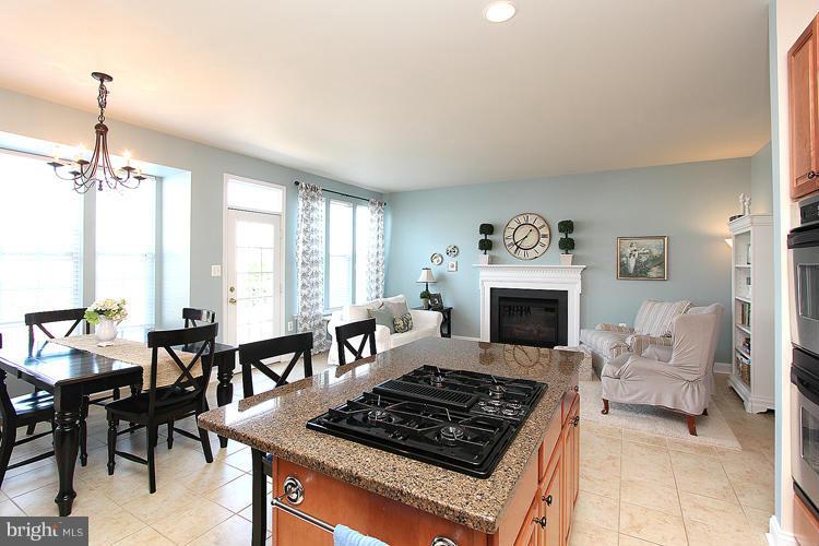 TAVISTOCK FARMS - Residential