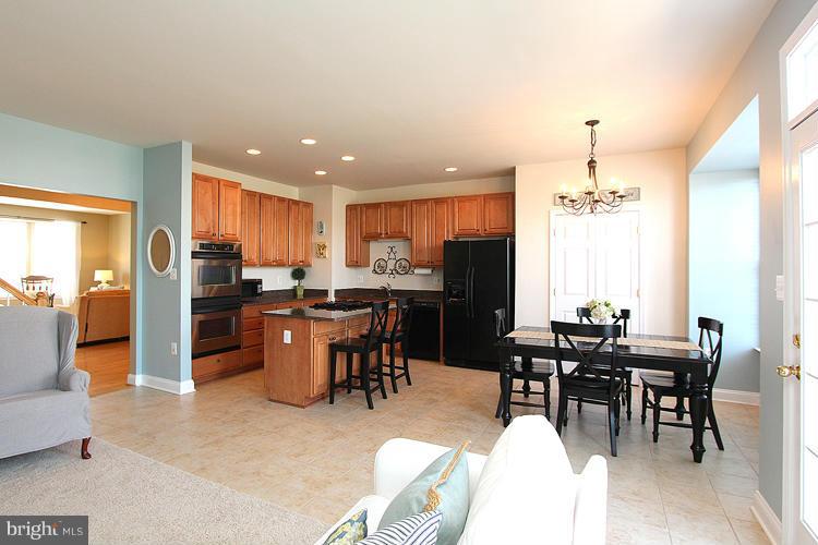 TAVISTOCK FARMS - Residential