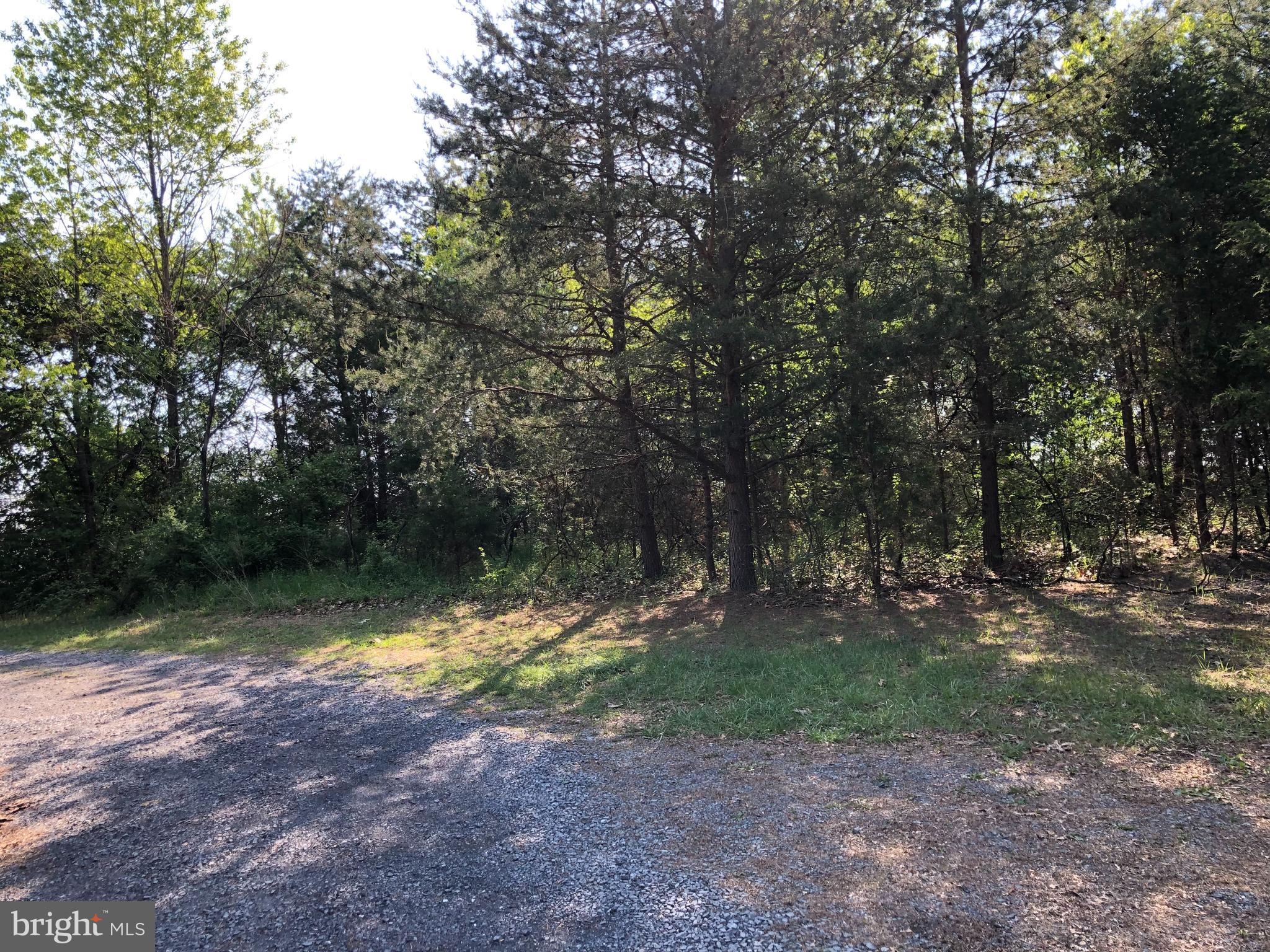 Lot B NADENBOUSCH LANE
