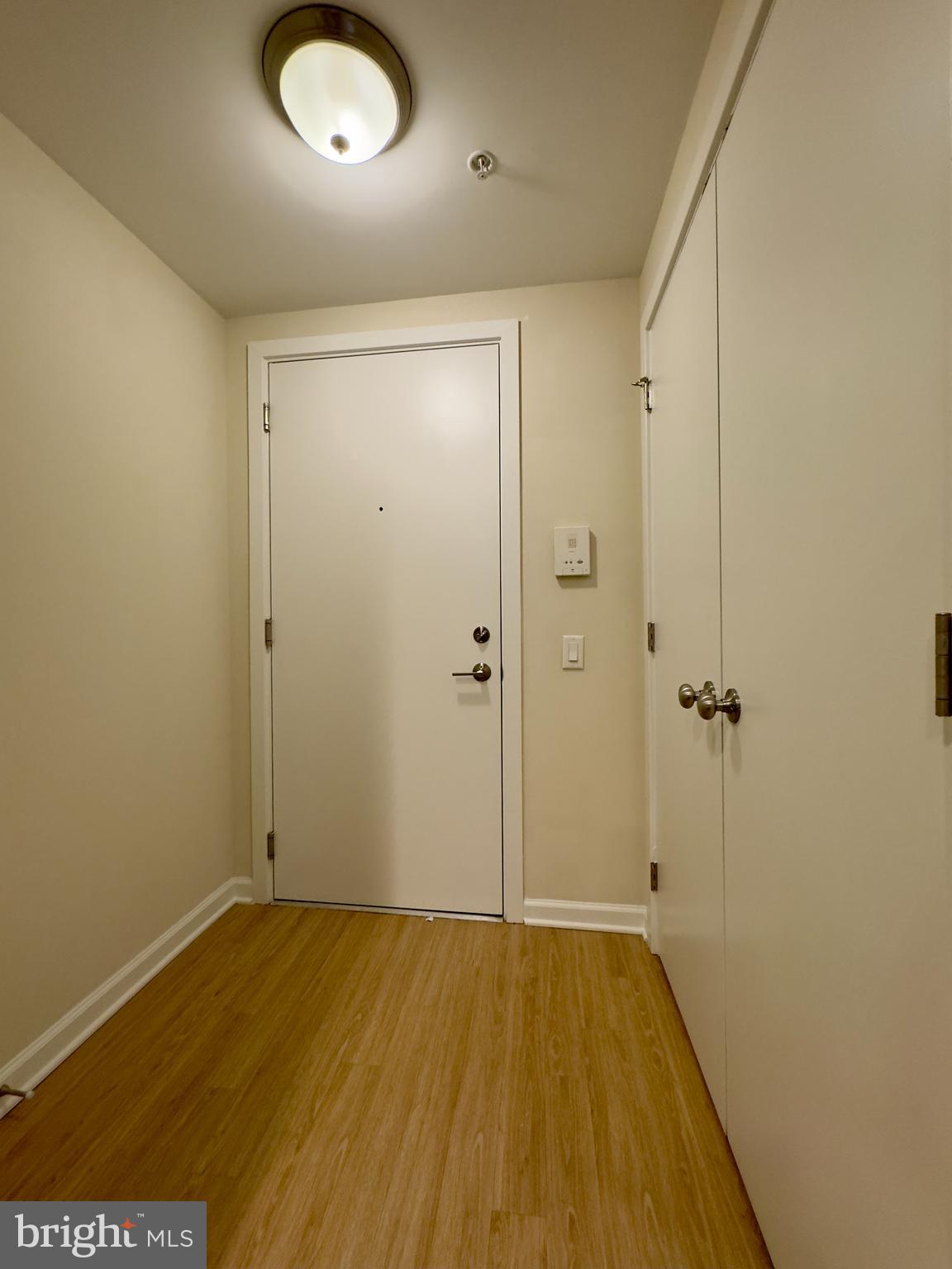 DOWNTOWN - Residential Lease