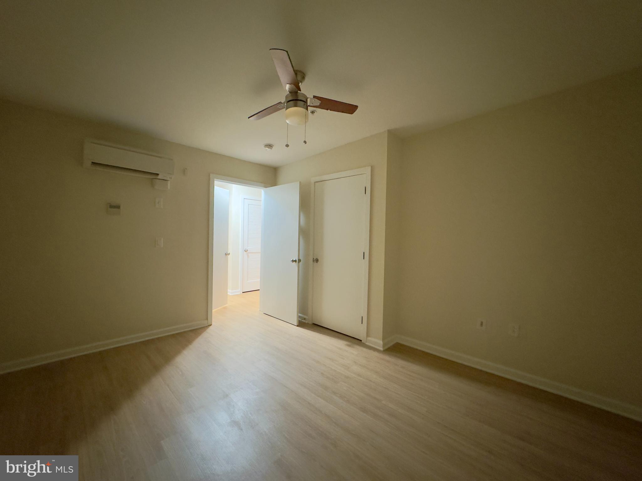 DOWNTOWN - Residential Lease