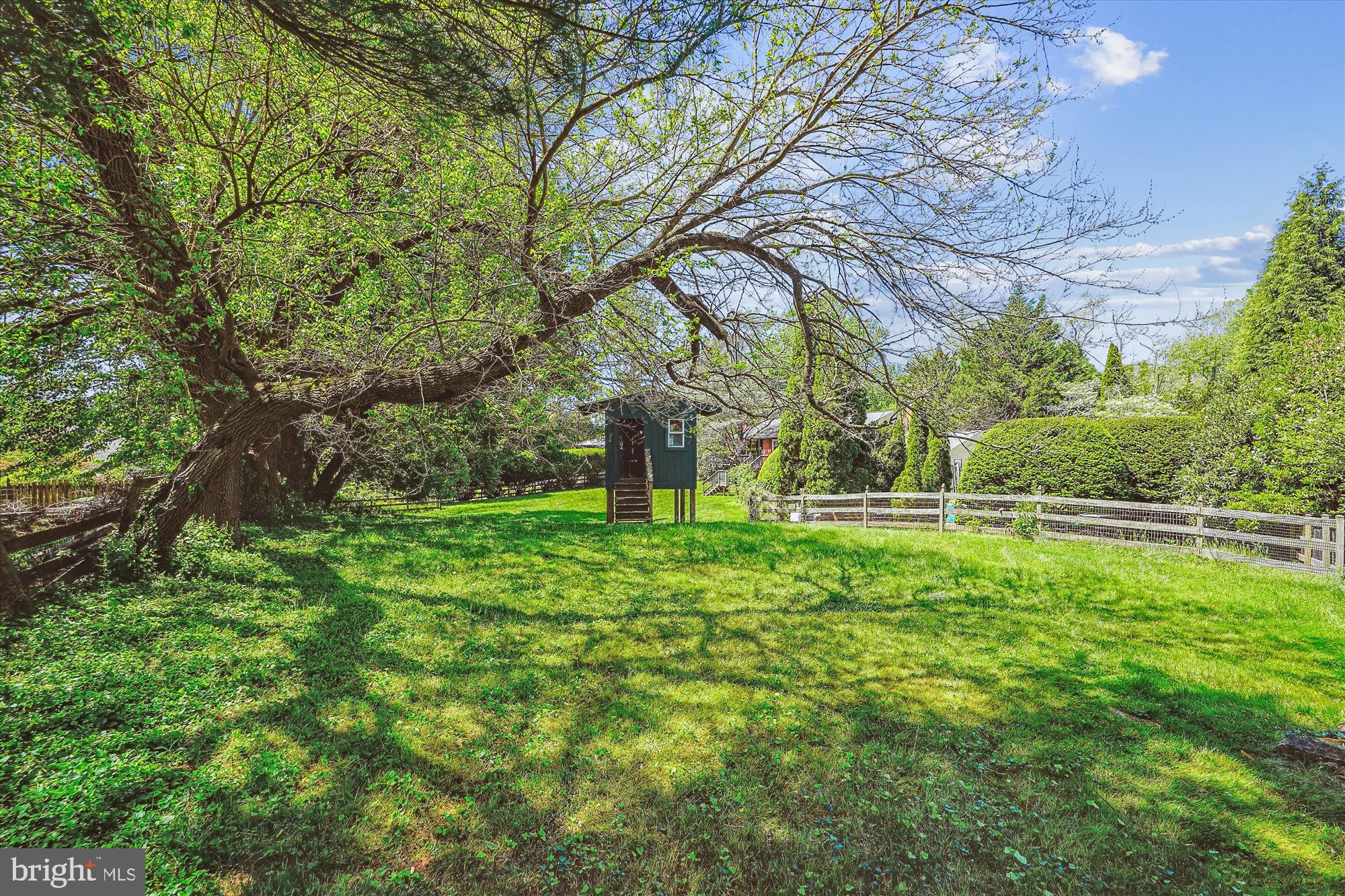 1805 MCGUIRE COURT