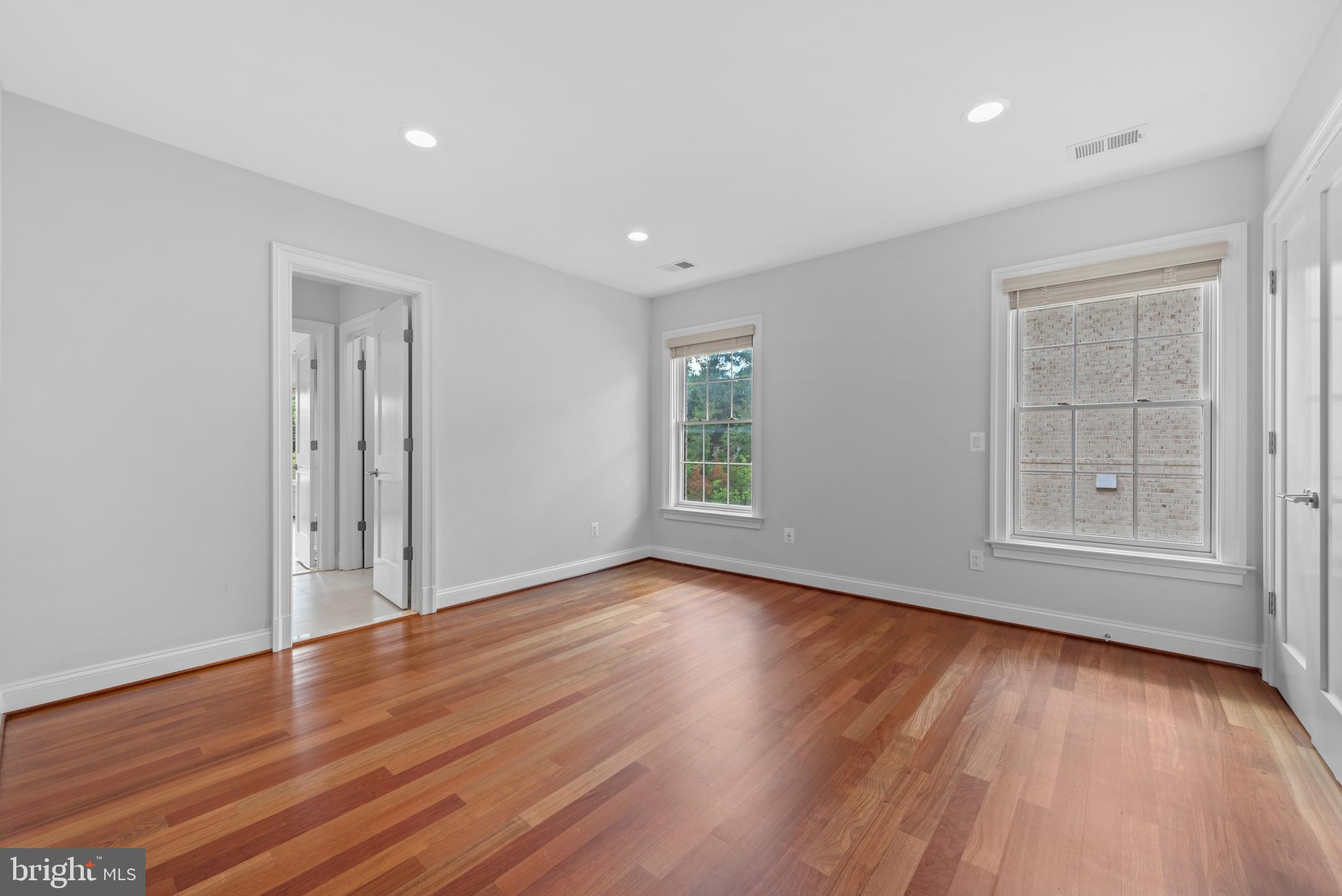 BROYHILL LANGLEY ESTATES - Residential