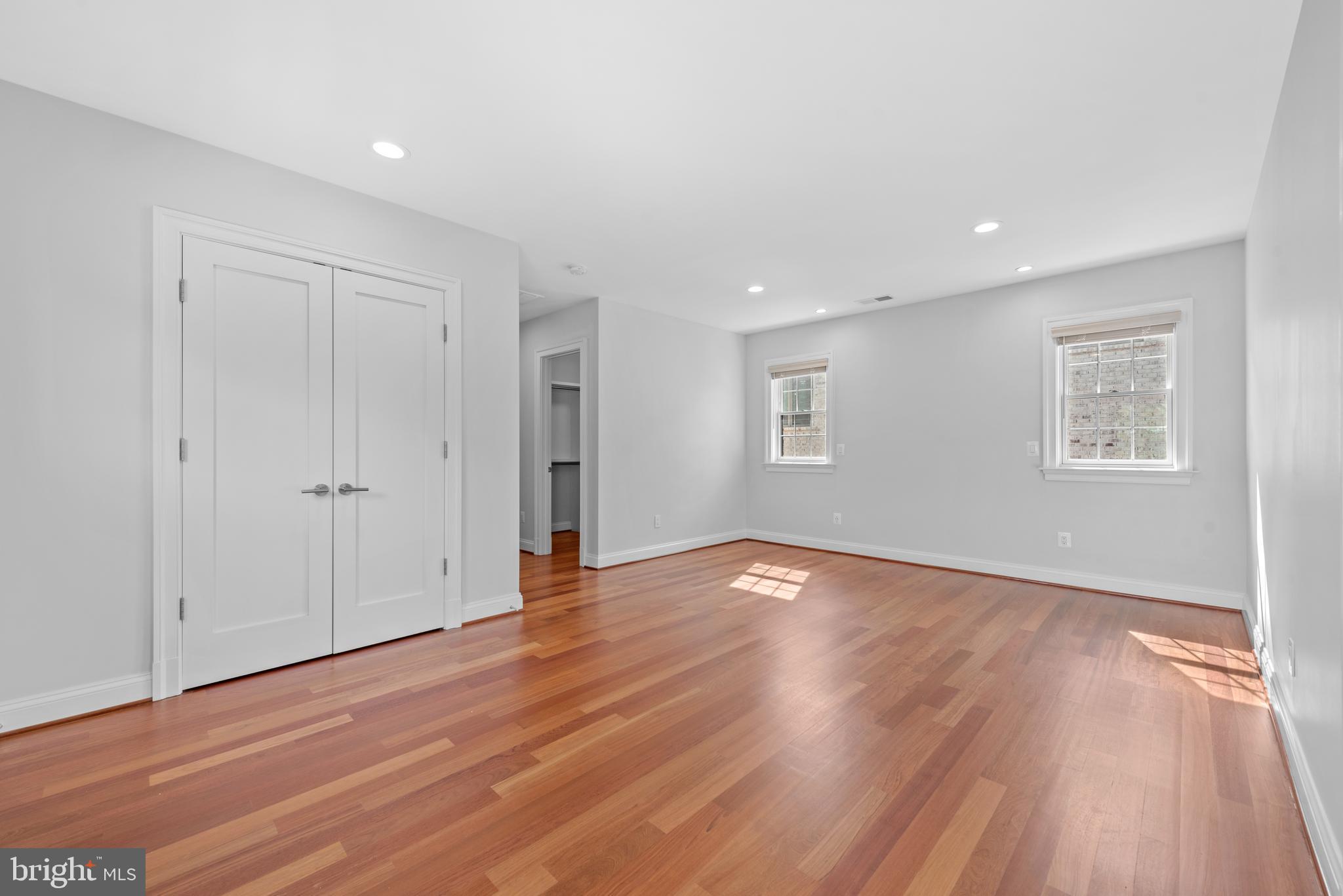 BROYHILL LANGLEY ESTATES - Residential