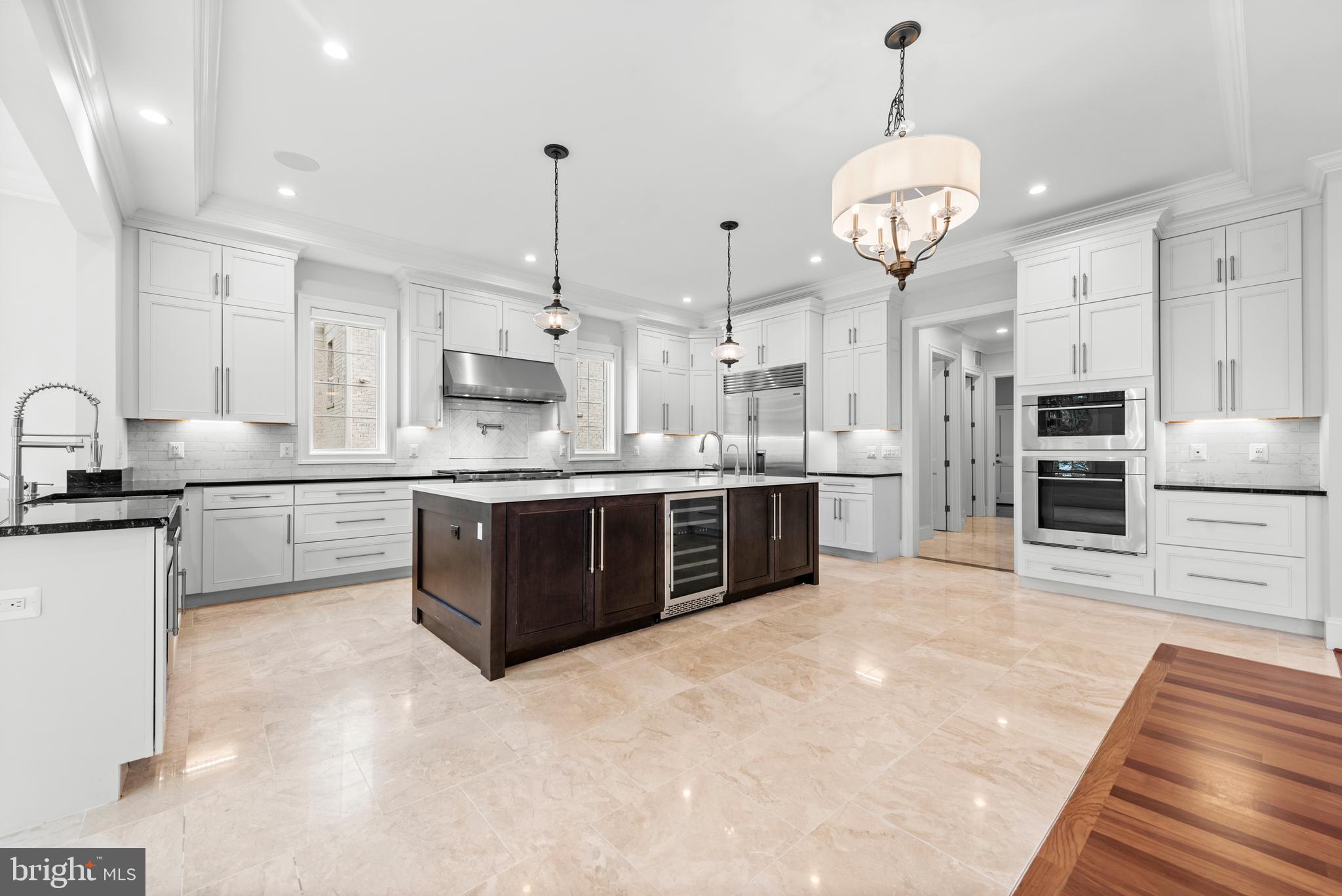 BROYHILL LANGLEY ESTATES - Residential