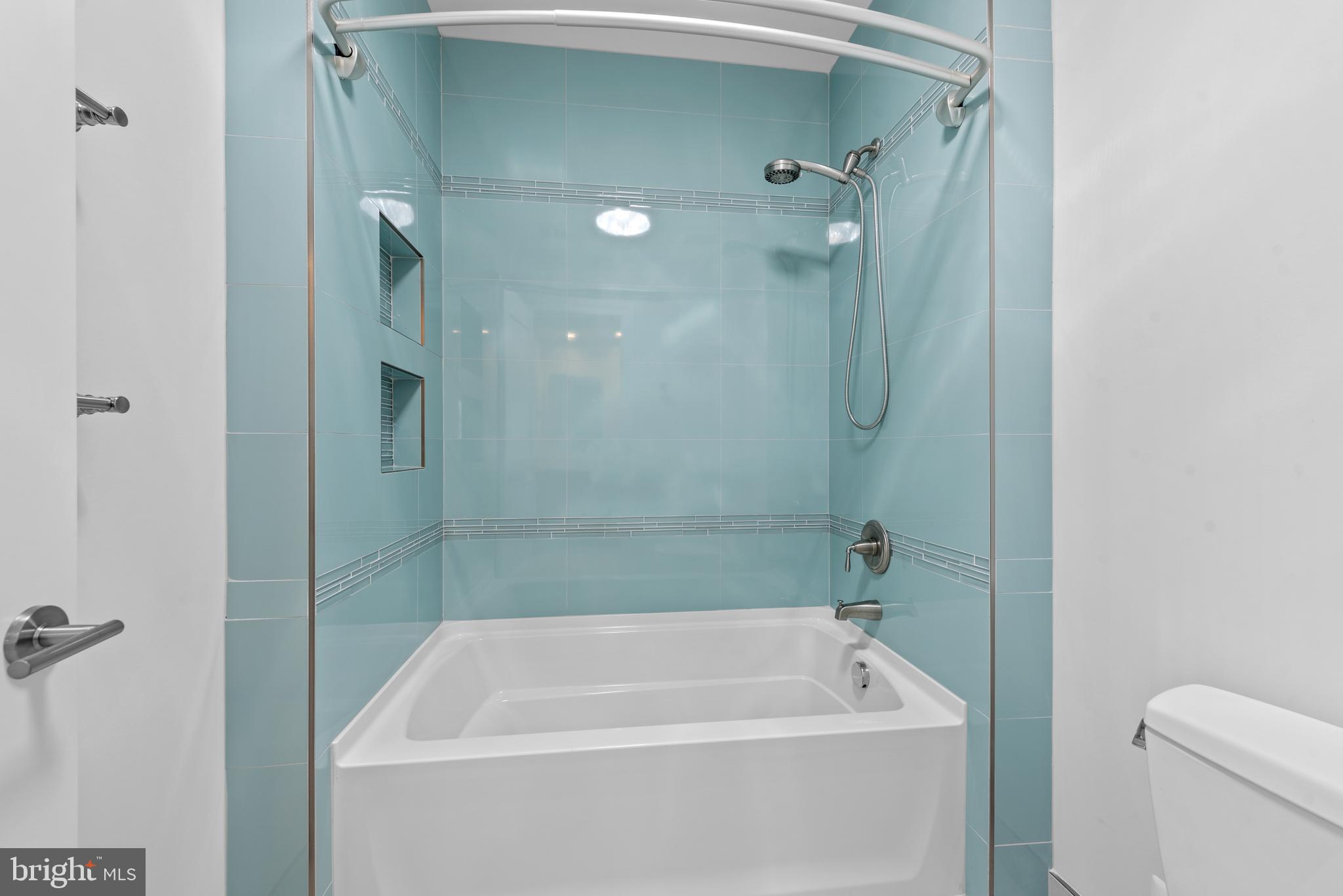 BROYHILL LANGLEY ESTATES - Residential