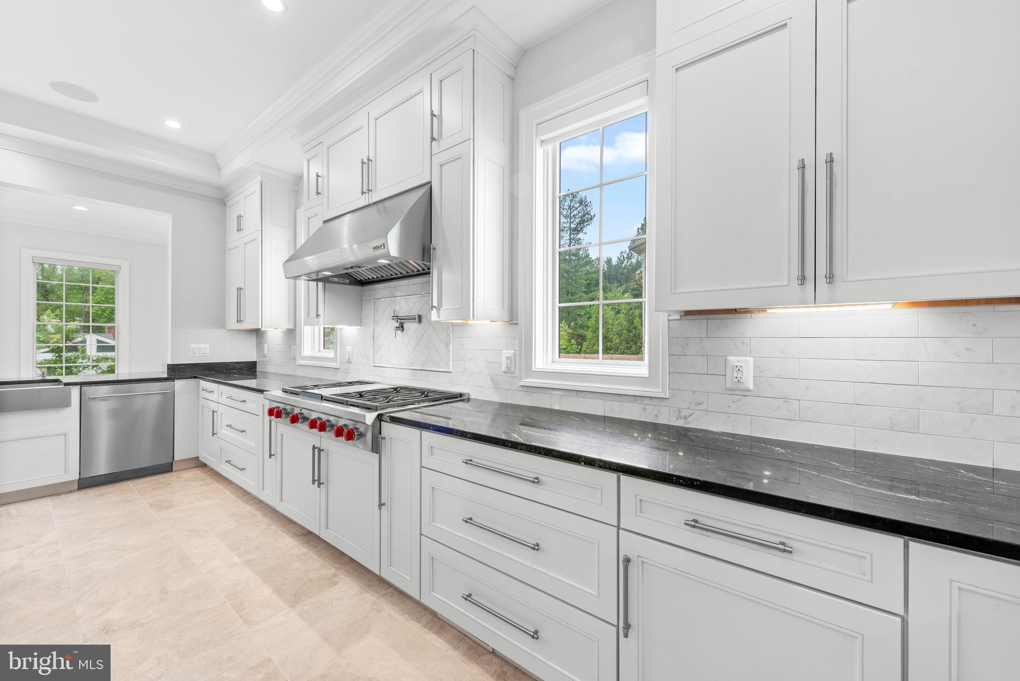 BROYHILL LANGLEY ESTATES - Residential