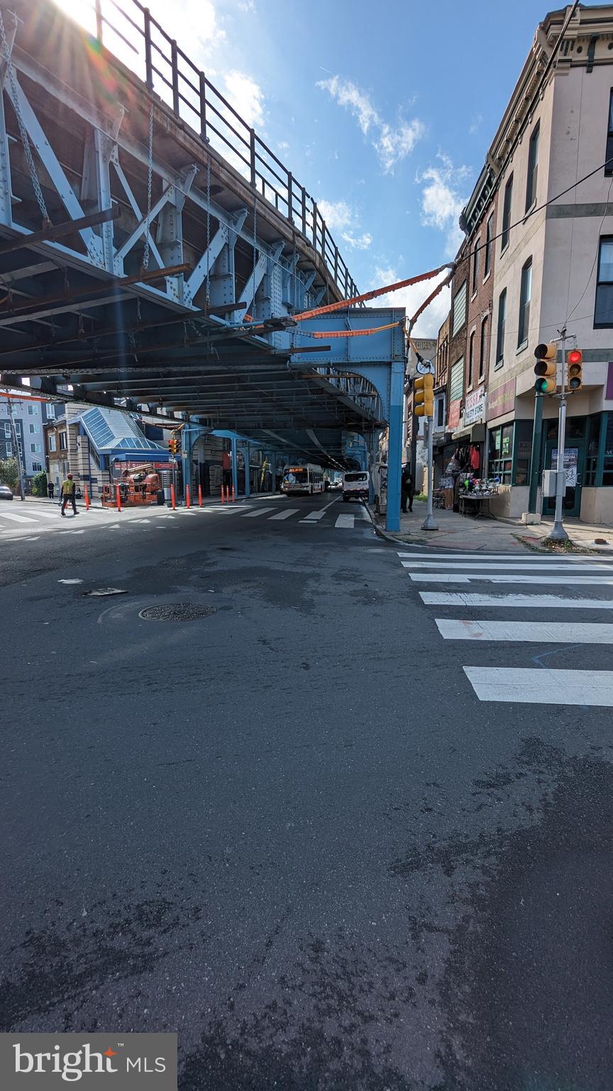 NORRIS SQUARE - Commercial Lease