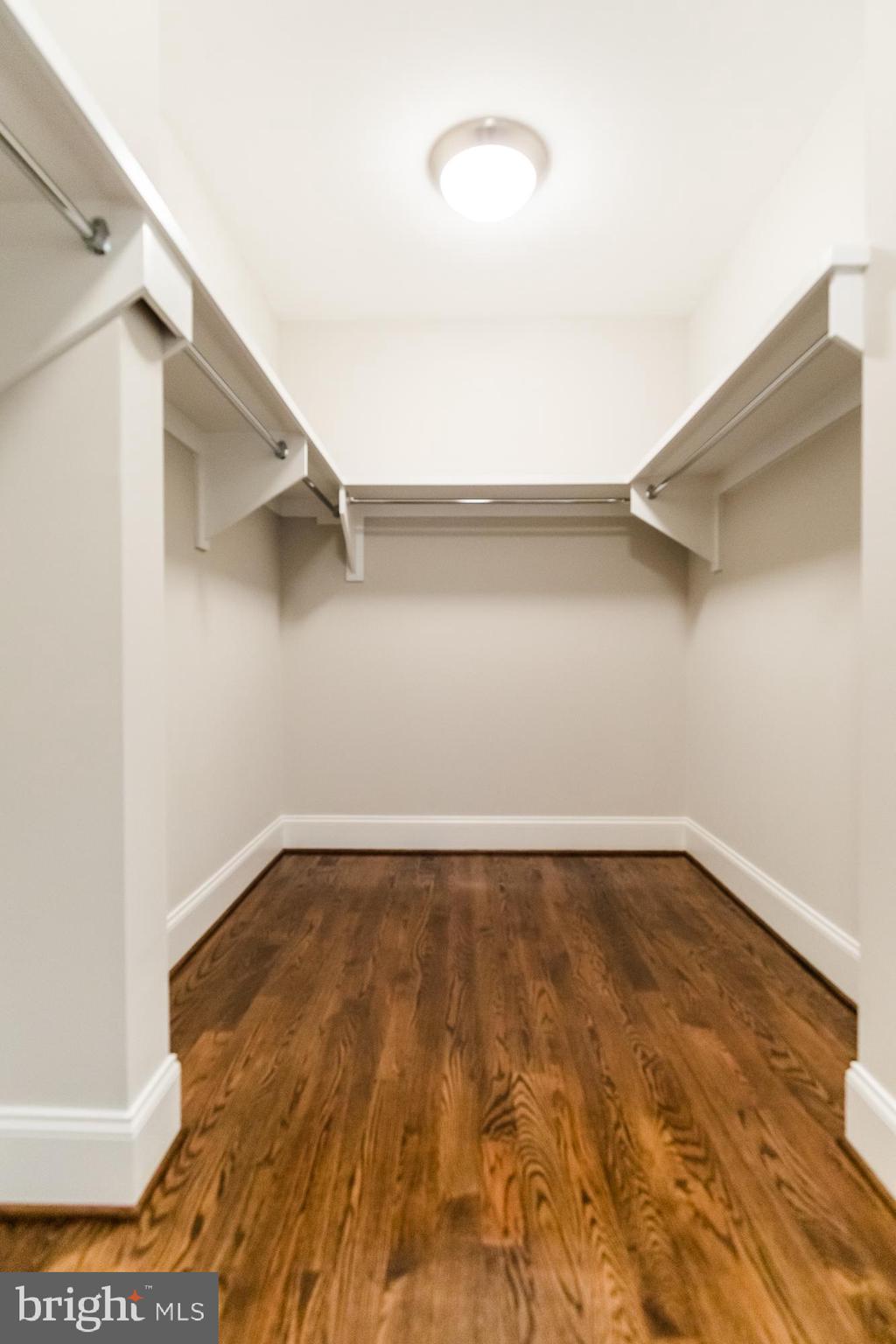 WEST LANGLEY - Residential