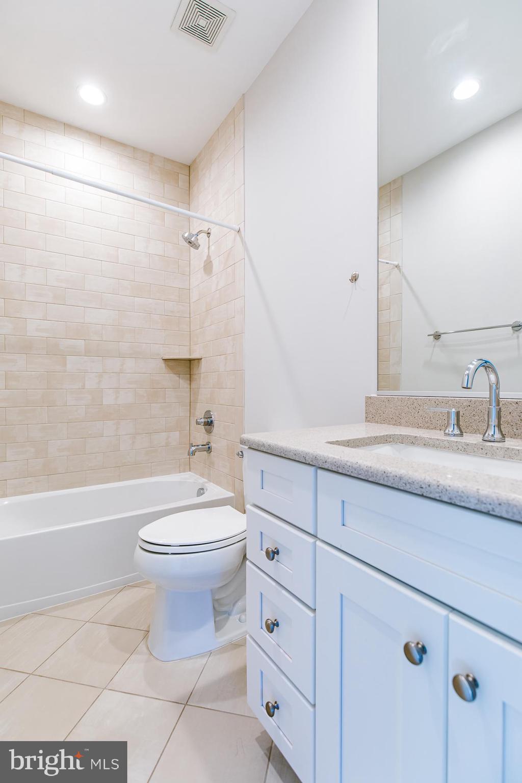 WEST LANGLEY - Residential