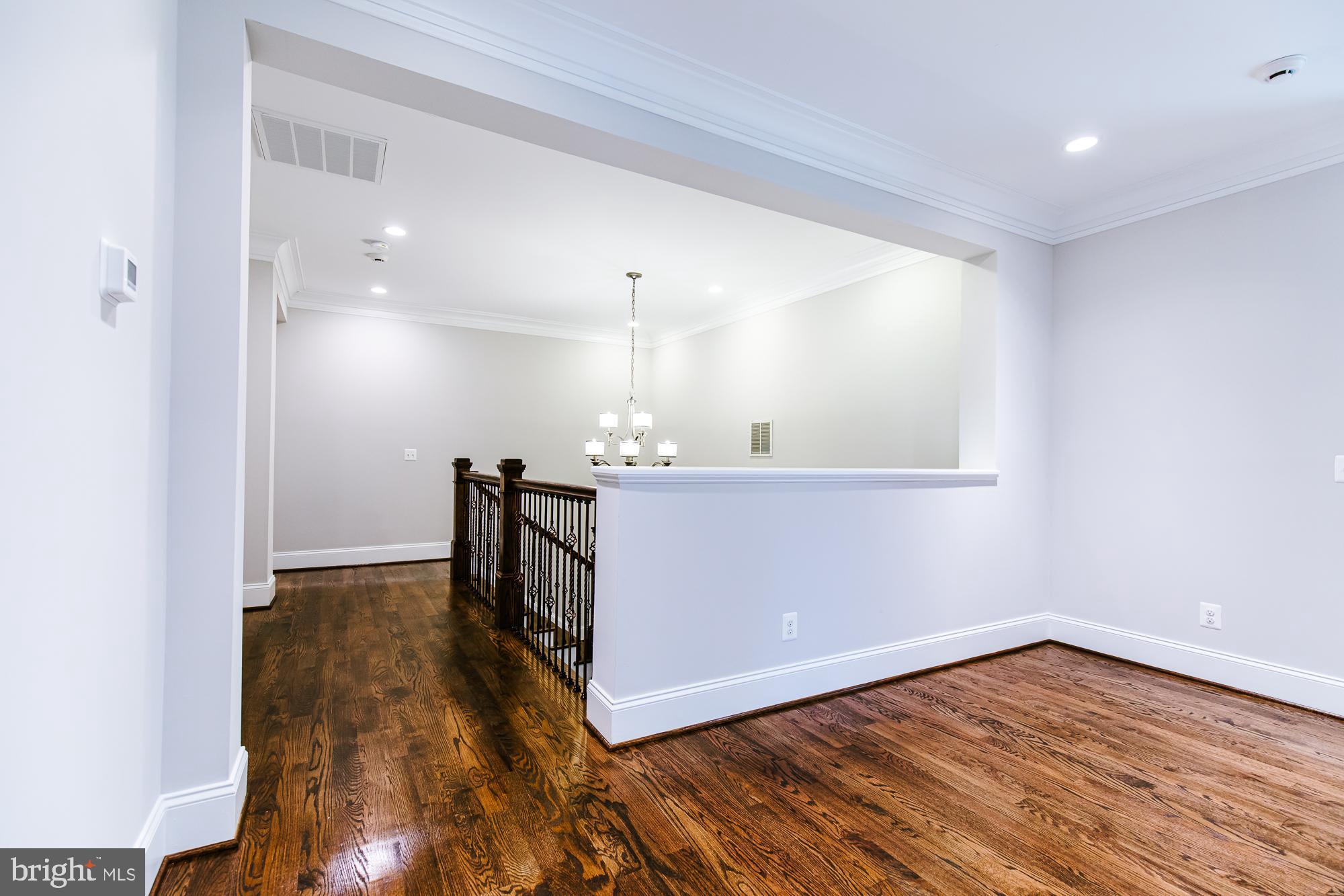 WEST LANGLEY - Residential