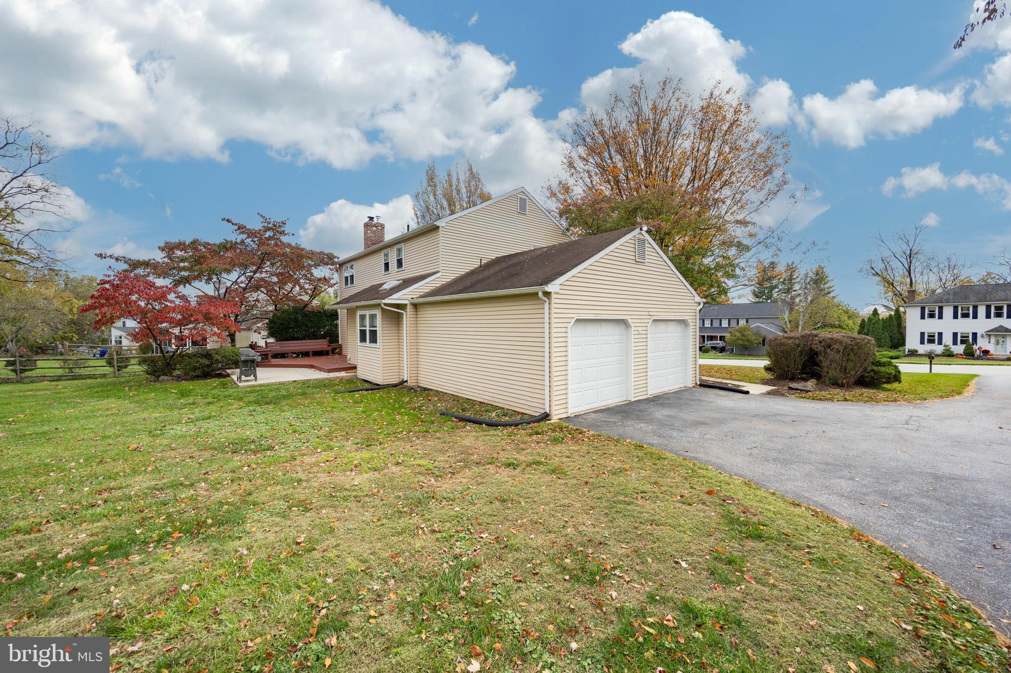 WHITFORD VILLAGE - Residential