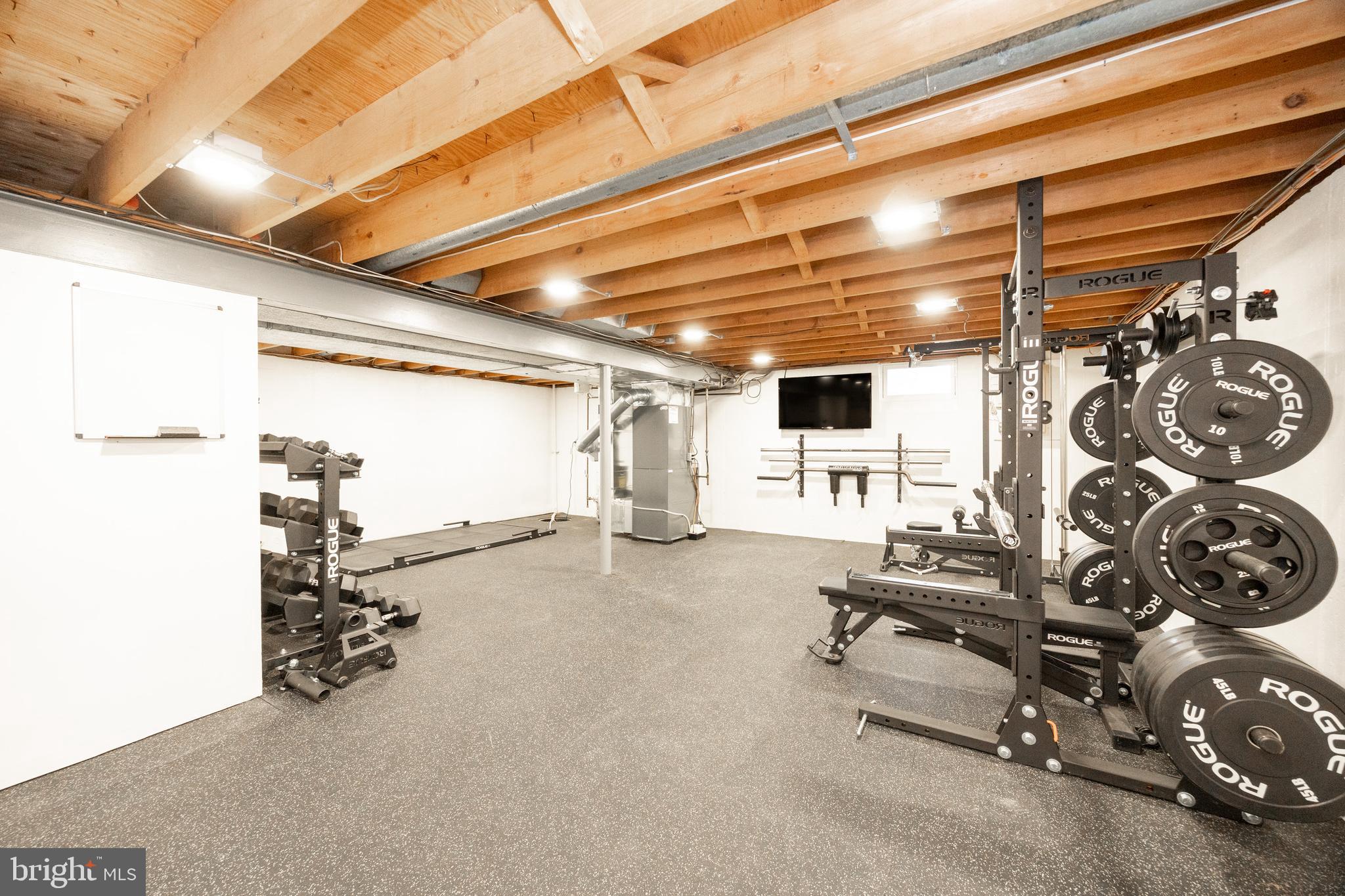 WHITFORD VILLAGE - Residential