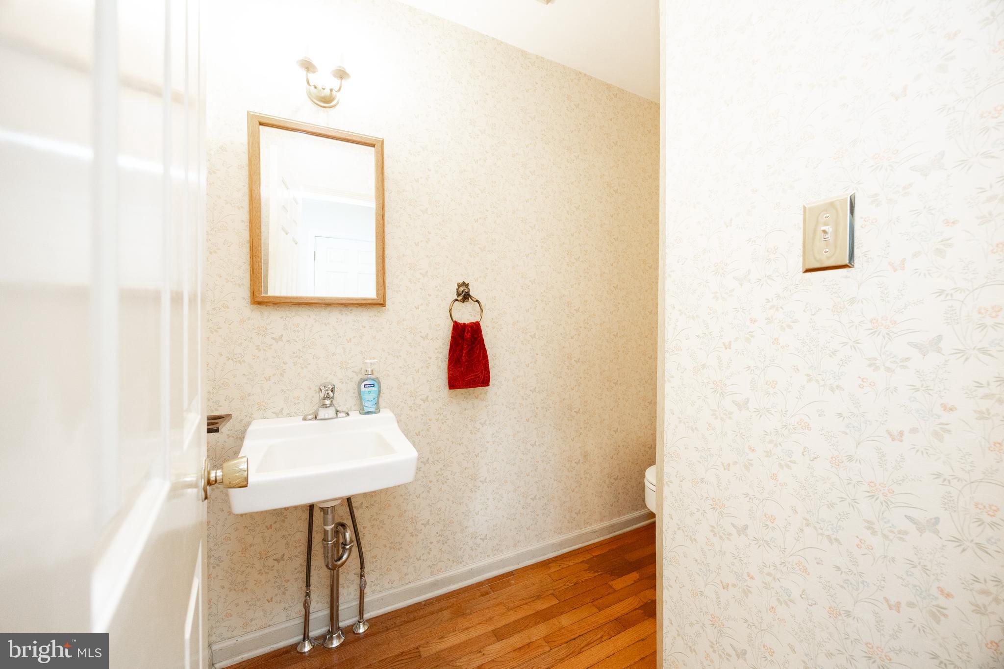 WHITFORD VILLAGE - Residential