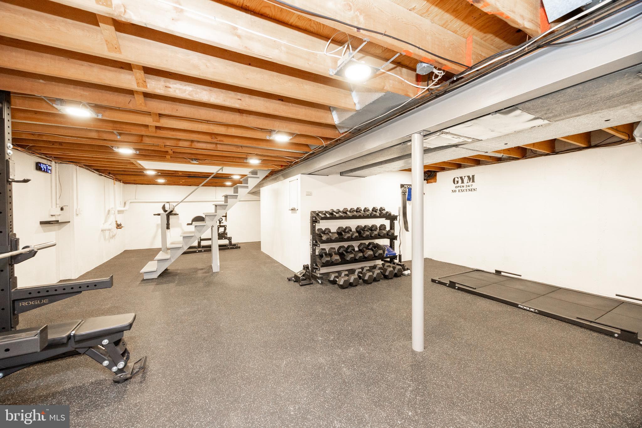 WHITFORD VILLAGE - Residential