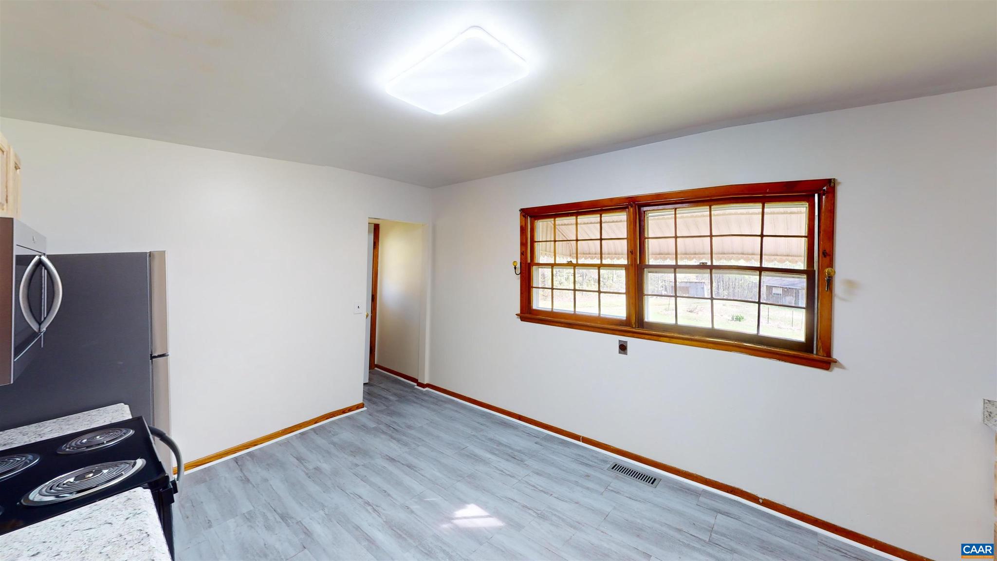 UNKNOWN - Residential Lease