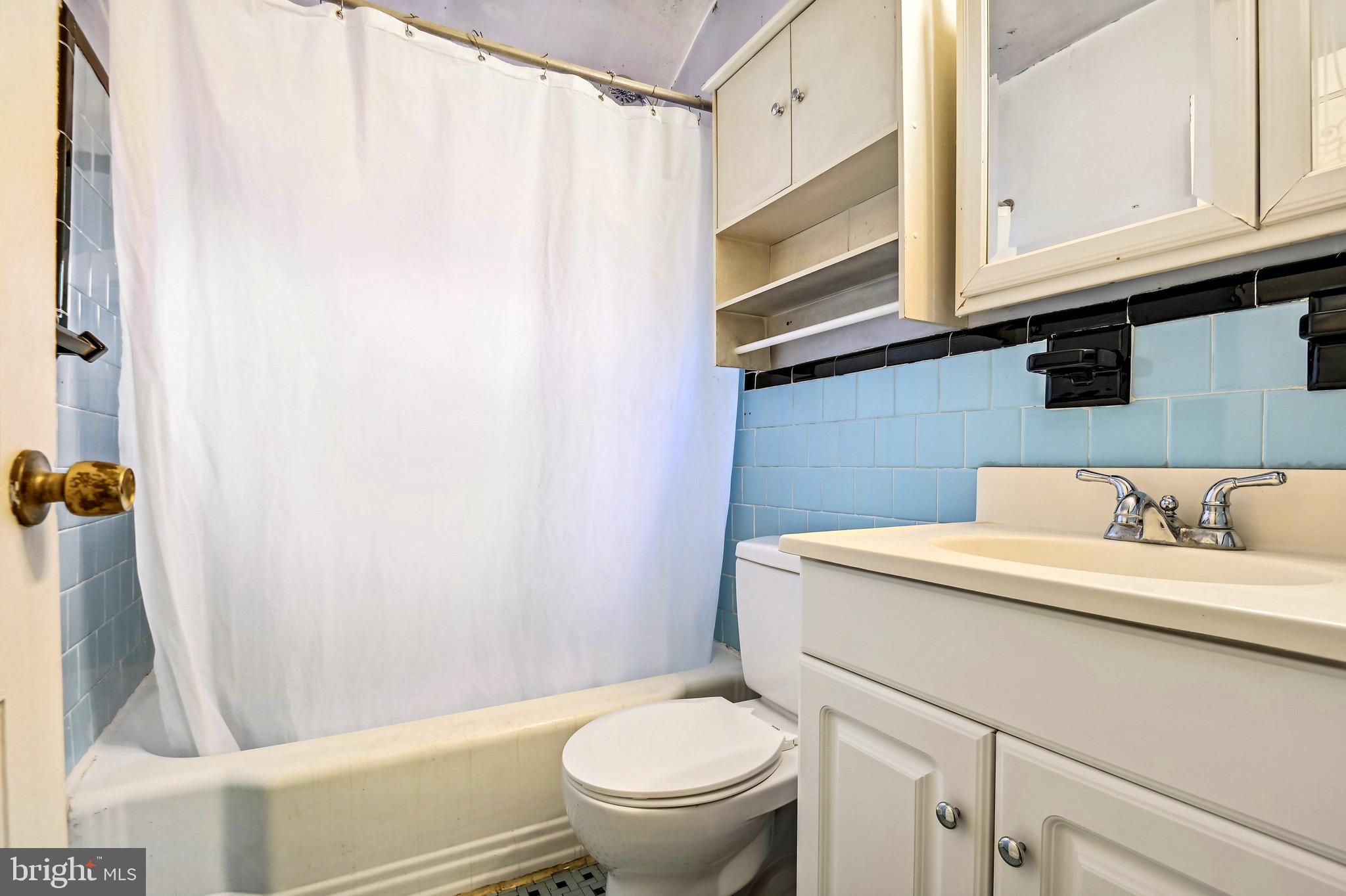 WEST INVERNESS - Residential