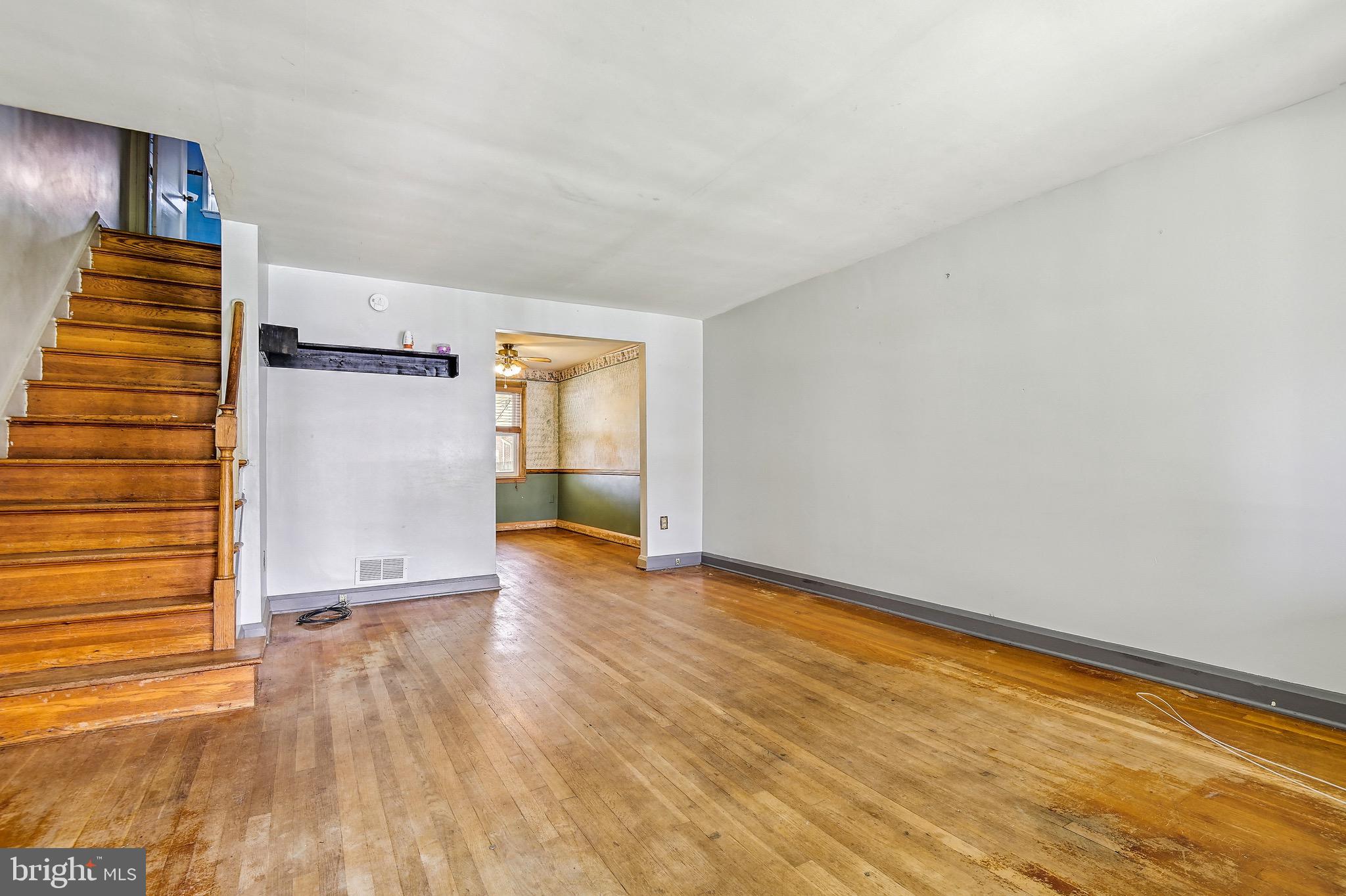 WEST INVERNESS - Residential