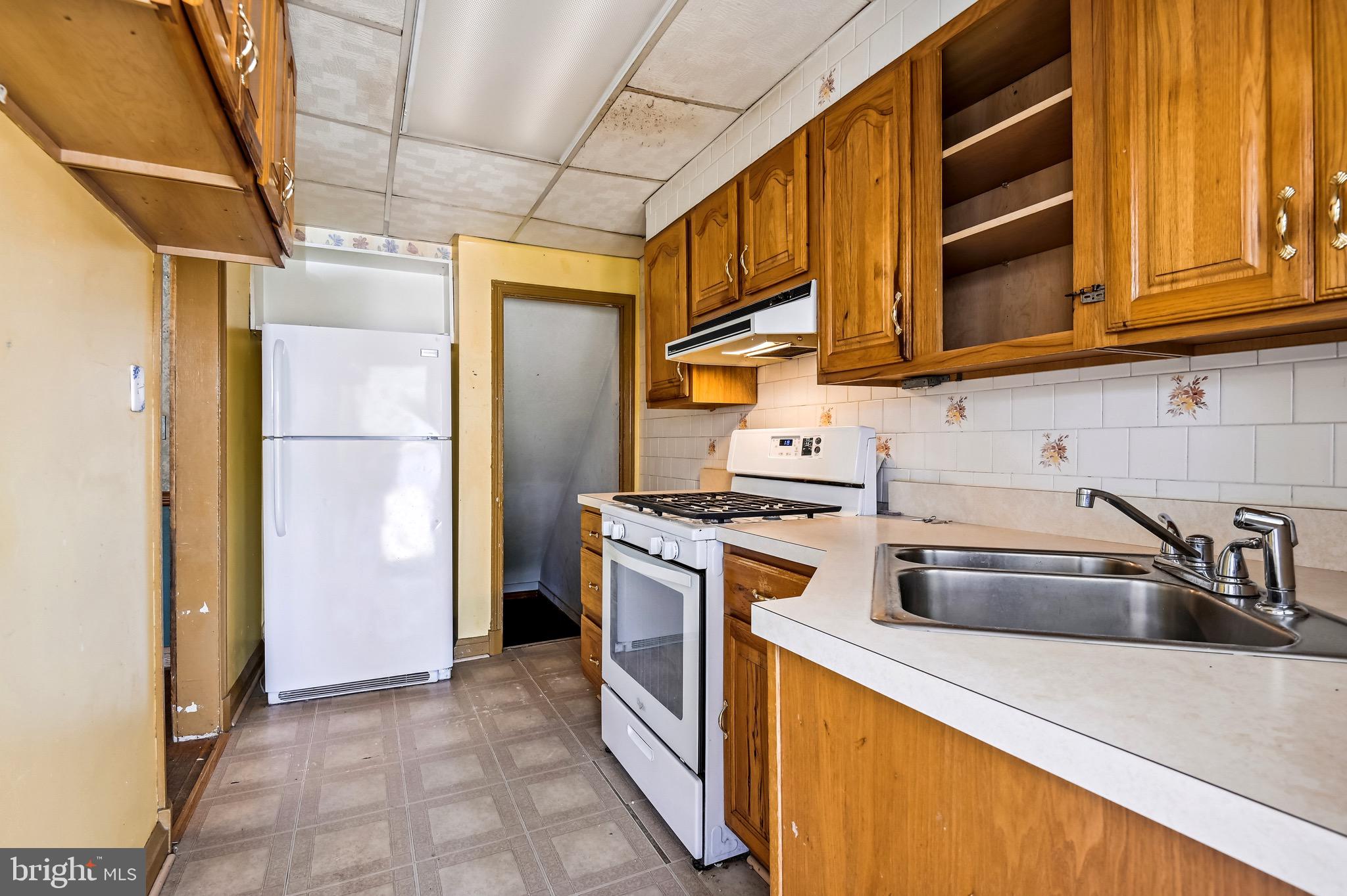 WEST INVERNESS - Residential