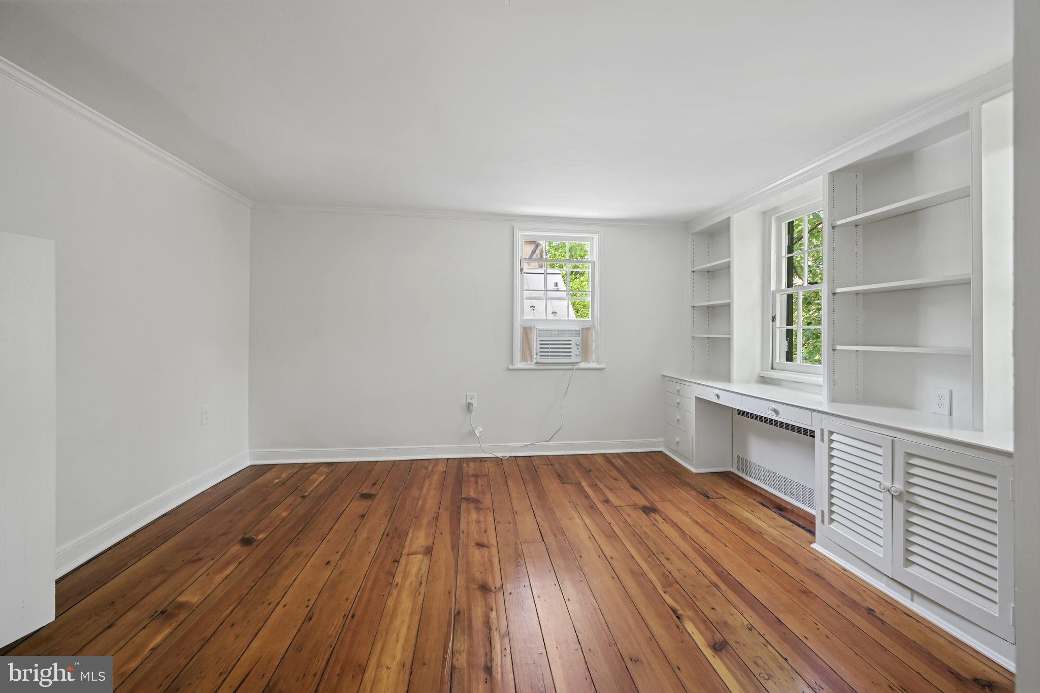 GEORGETOWN - Residential