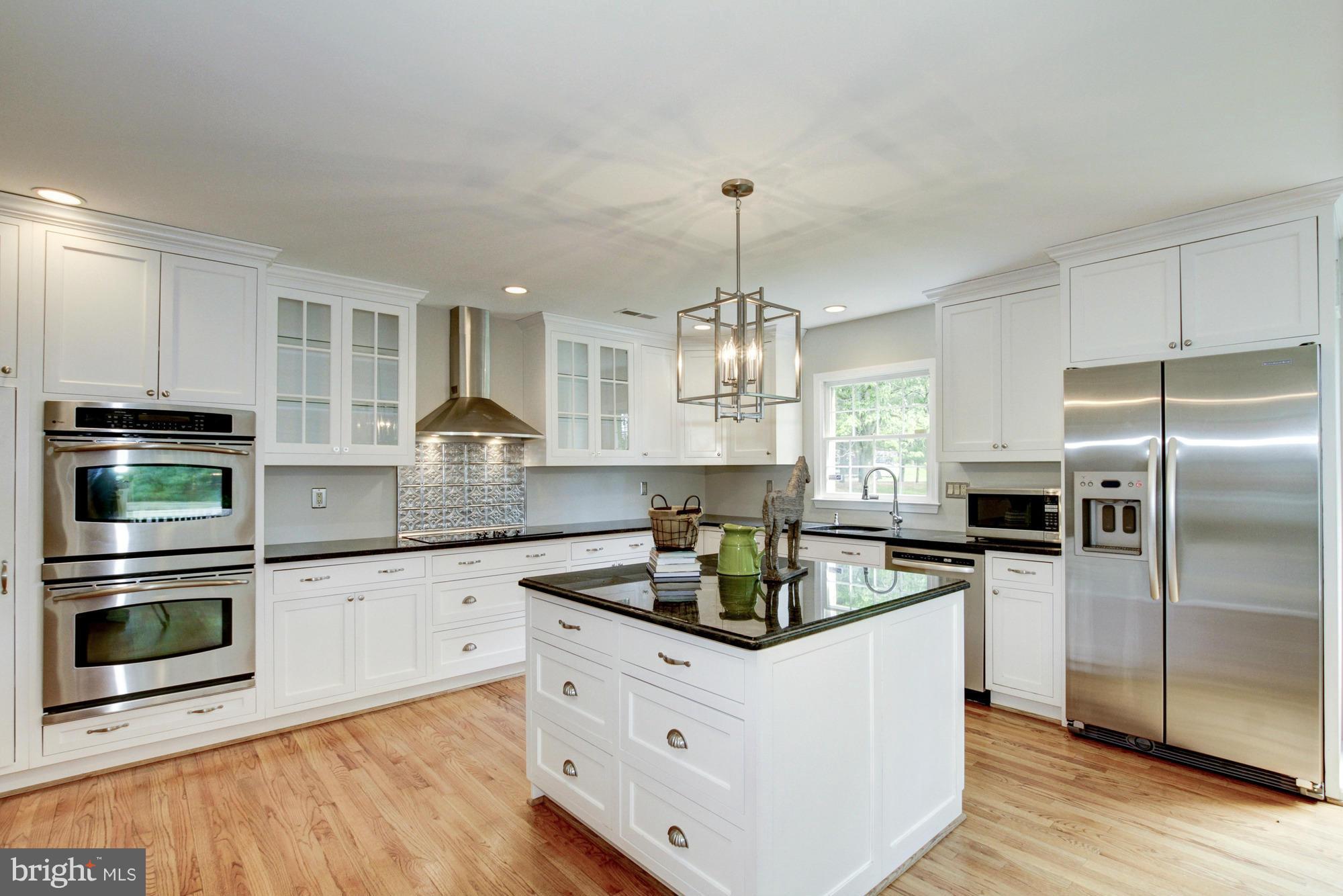 POTOMAC OUTSIDE - Residential