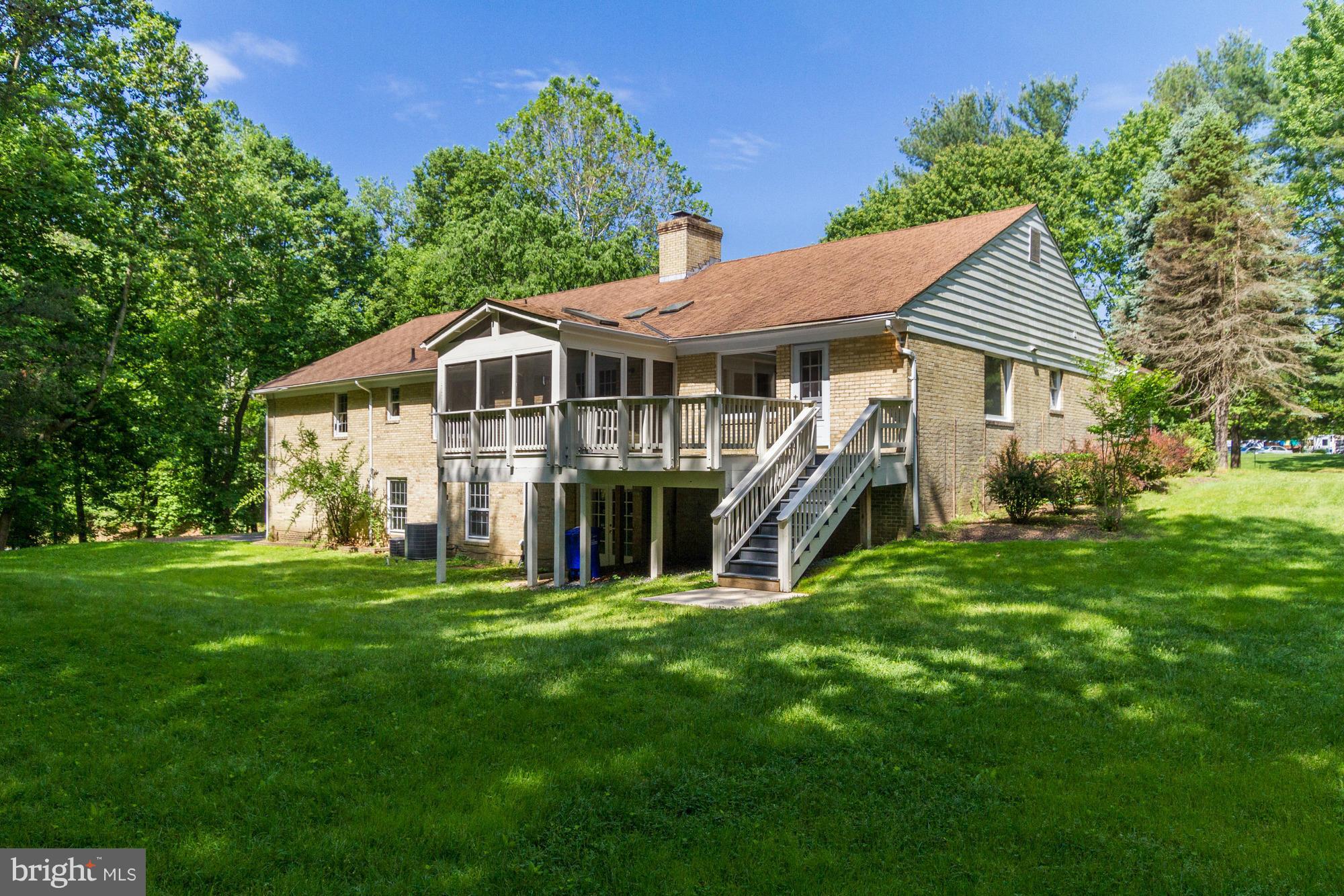 POTOMAC OUTSIDE - Residential