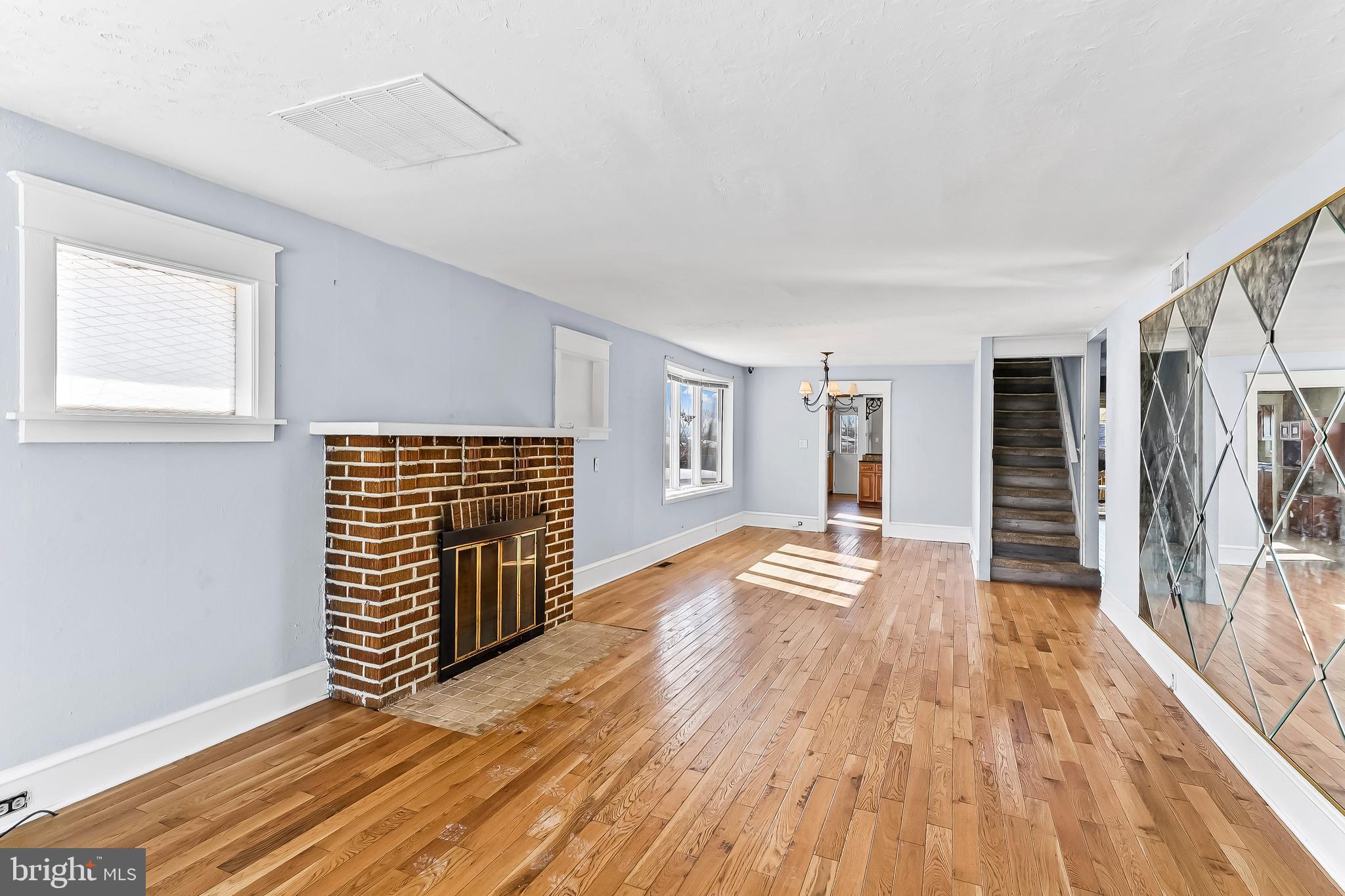 RIDLEY PARK - Residential