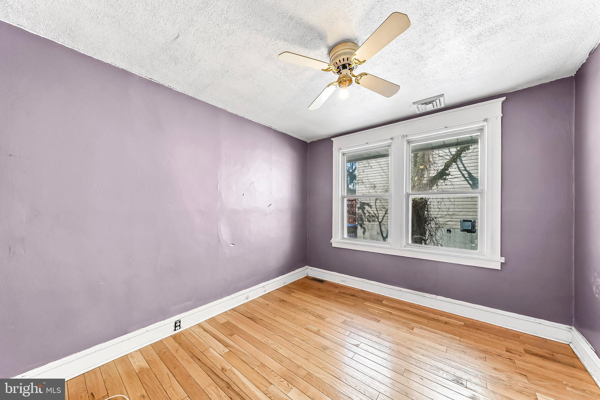 RIDLEY PARK - Residential